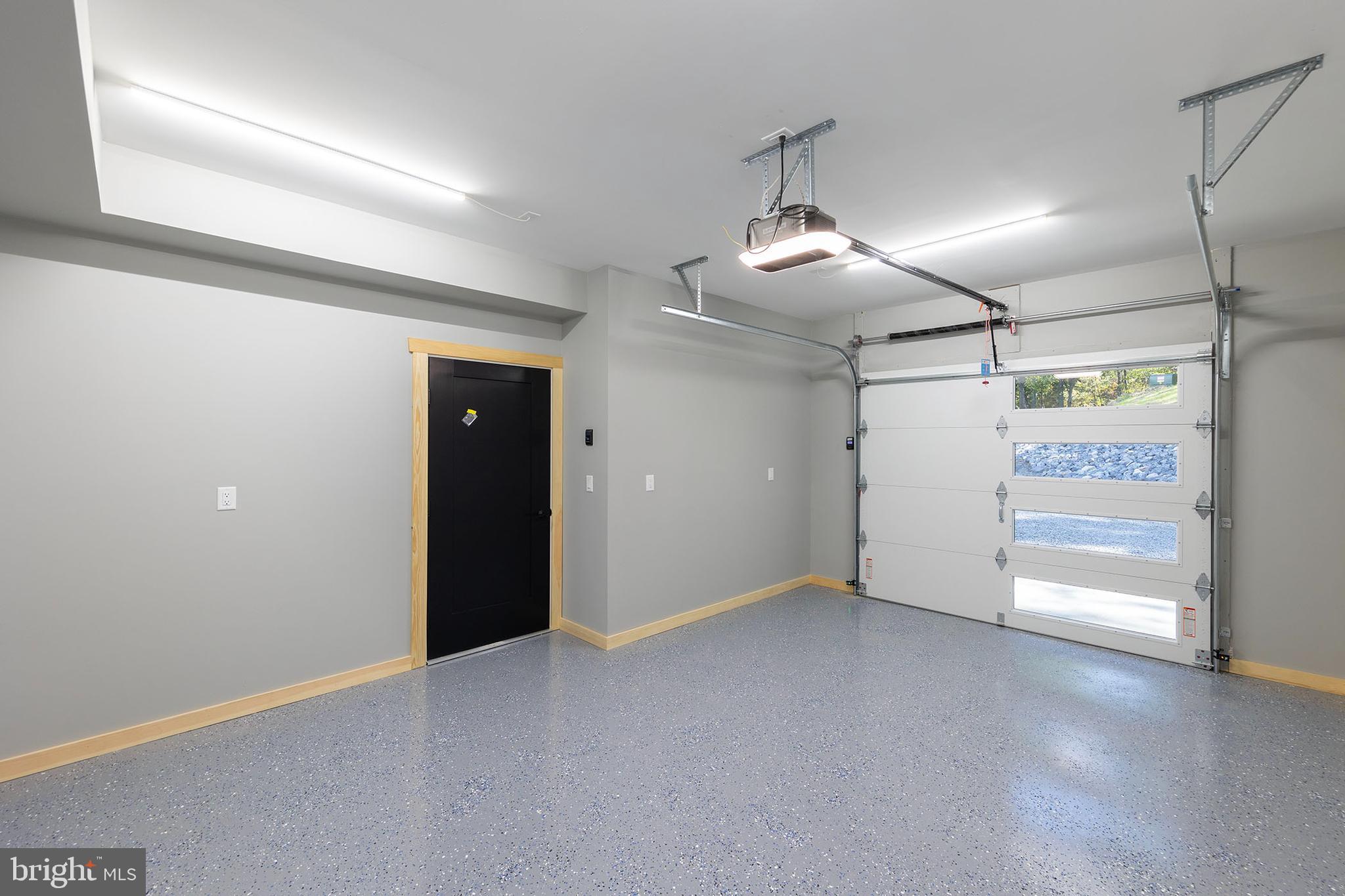 BLUFFS ON THE POTOMAC - Residential