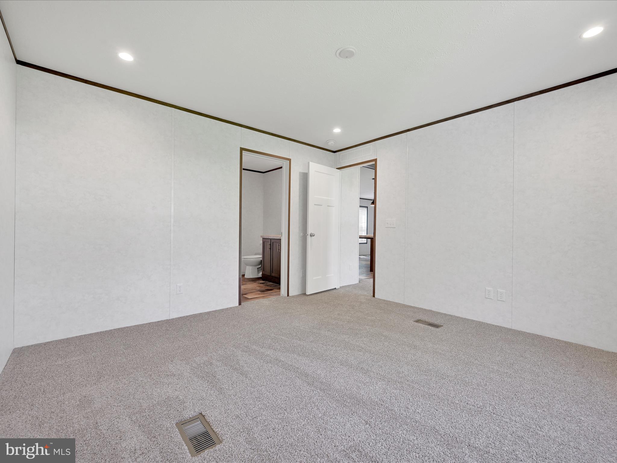 MAPLEWOOD MHP - Residential