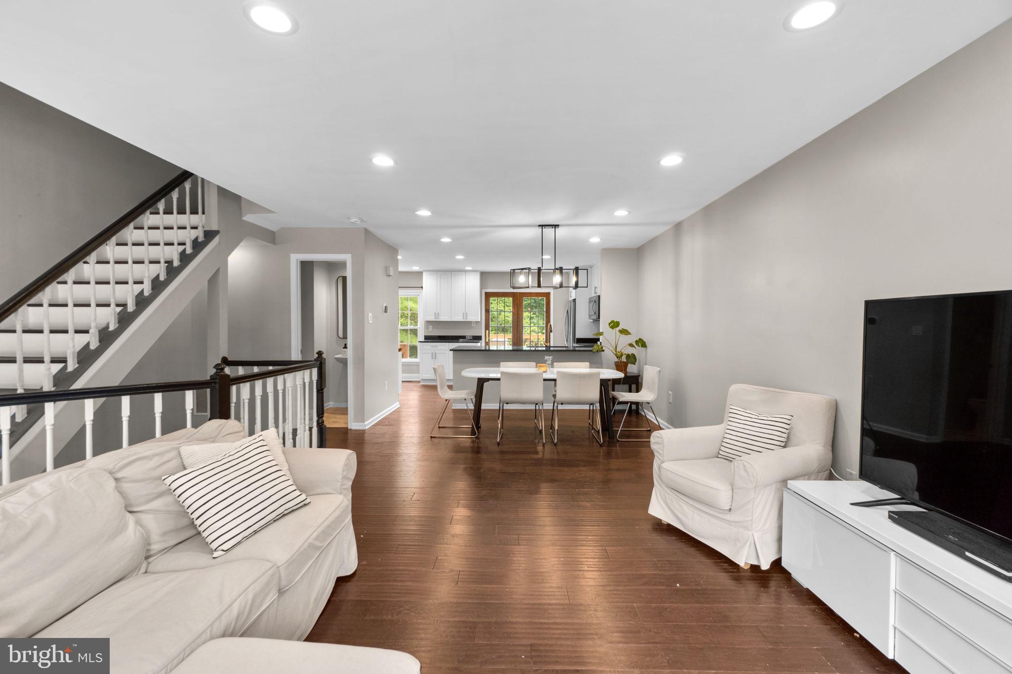 DORSEY HALL - Residential