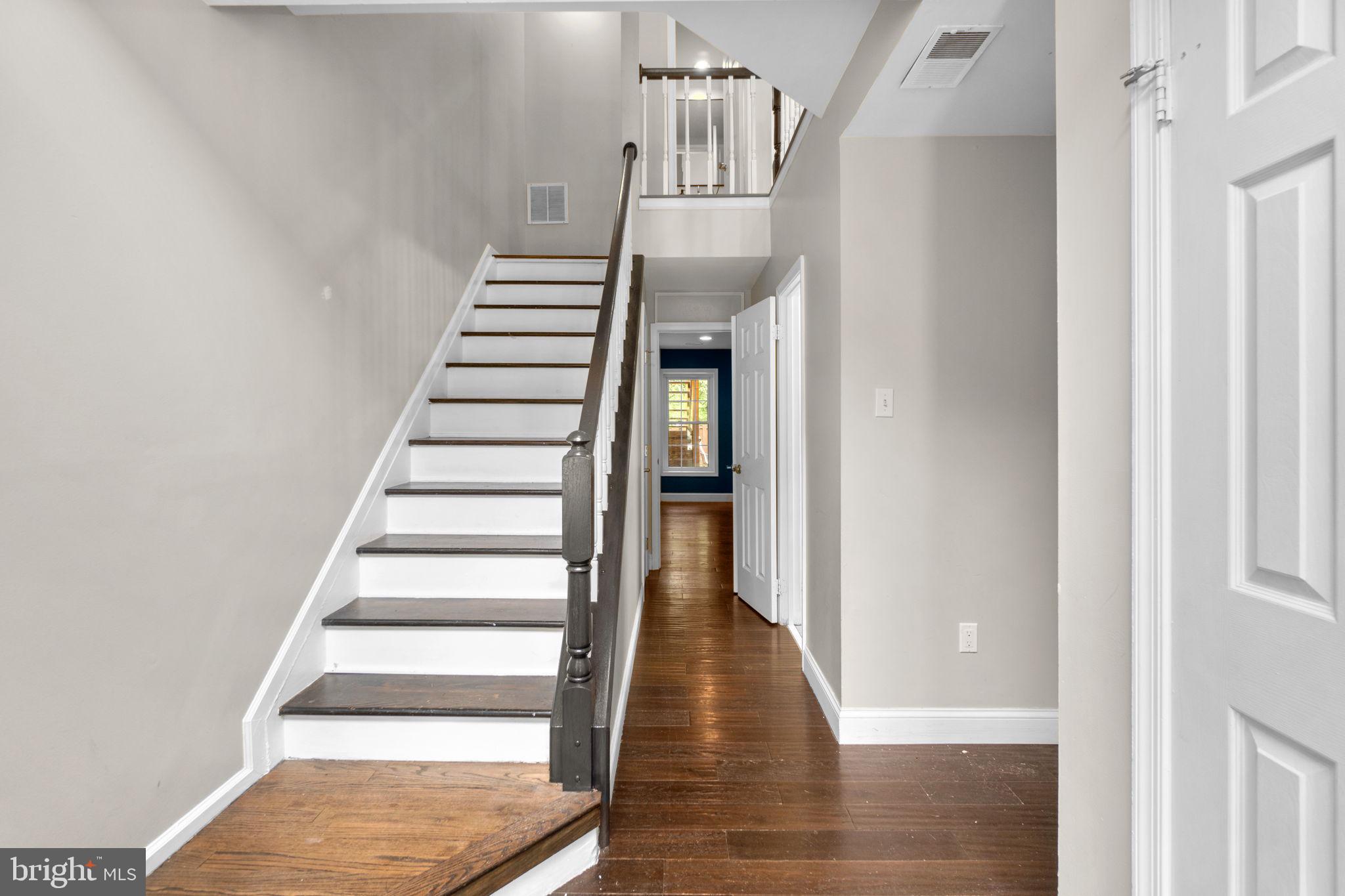 DORSEY HALL - Residential