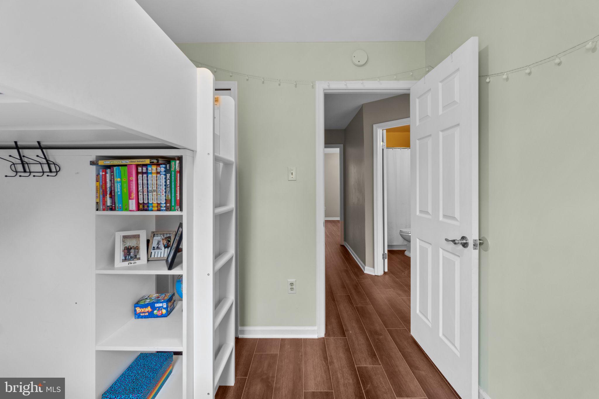 DORSEY HALL - Residential