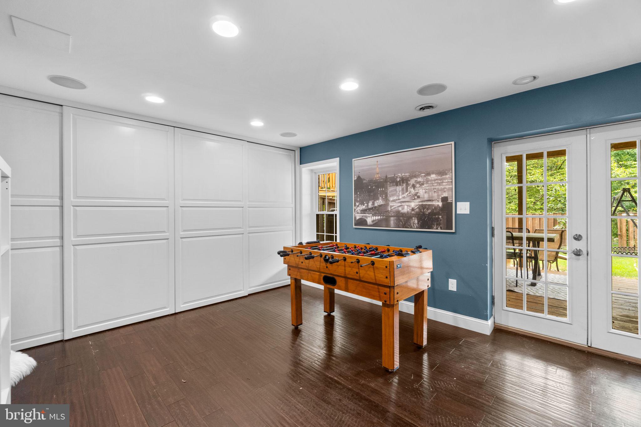 DORSEY HALL - Residential