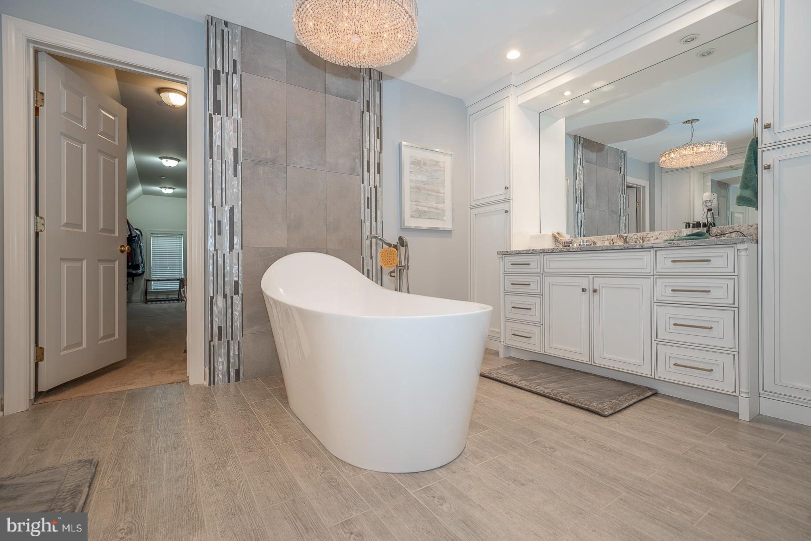 ANDERSON FARM - Residential