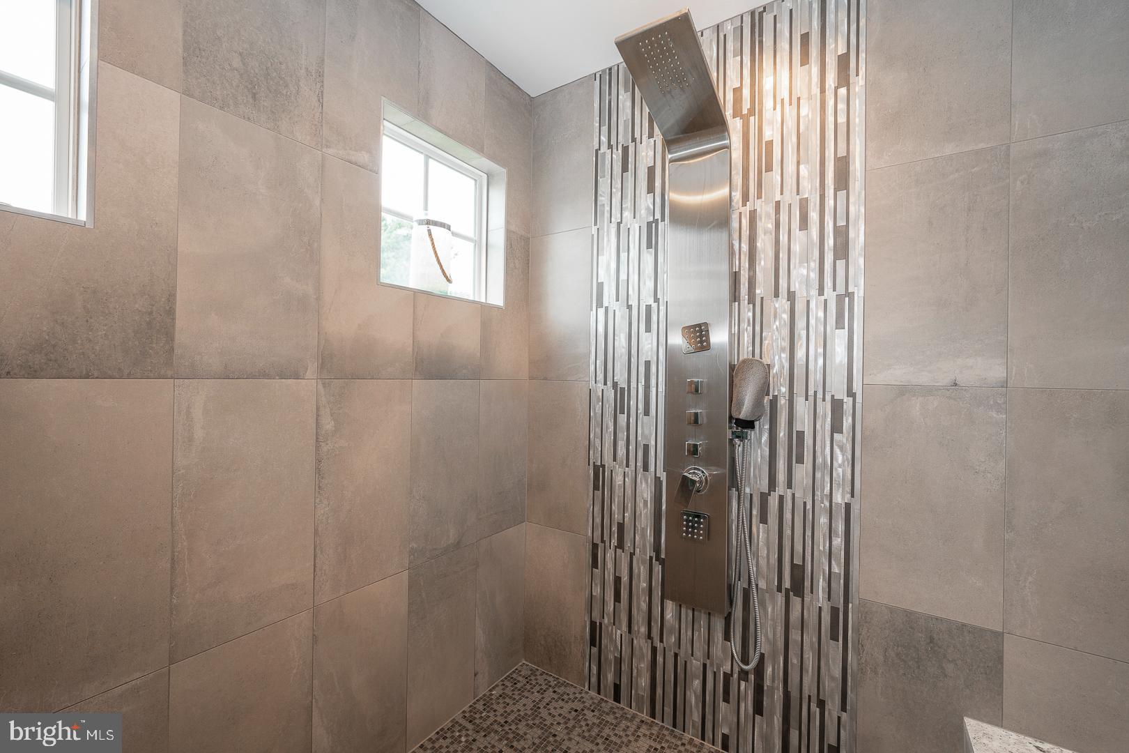 ANDERSON FARM - Residential