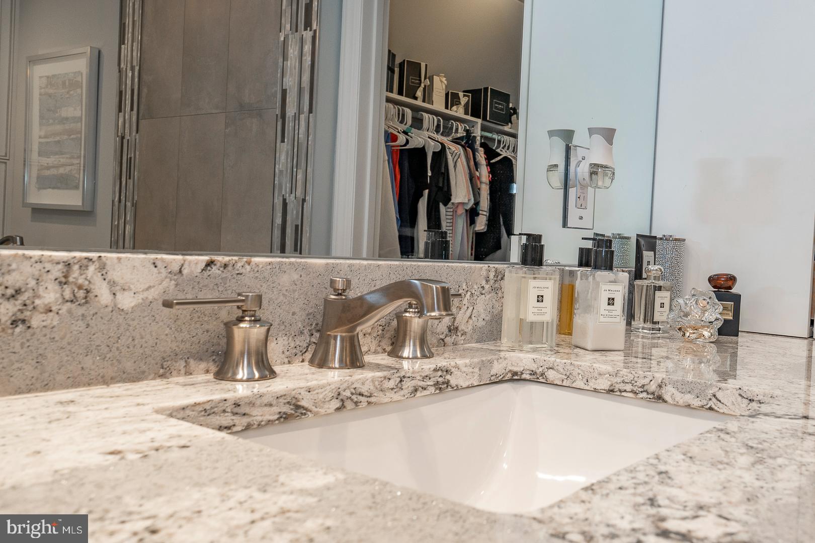 ANDERSON FARM - Residential