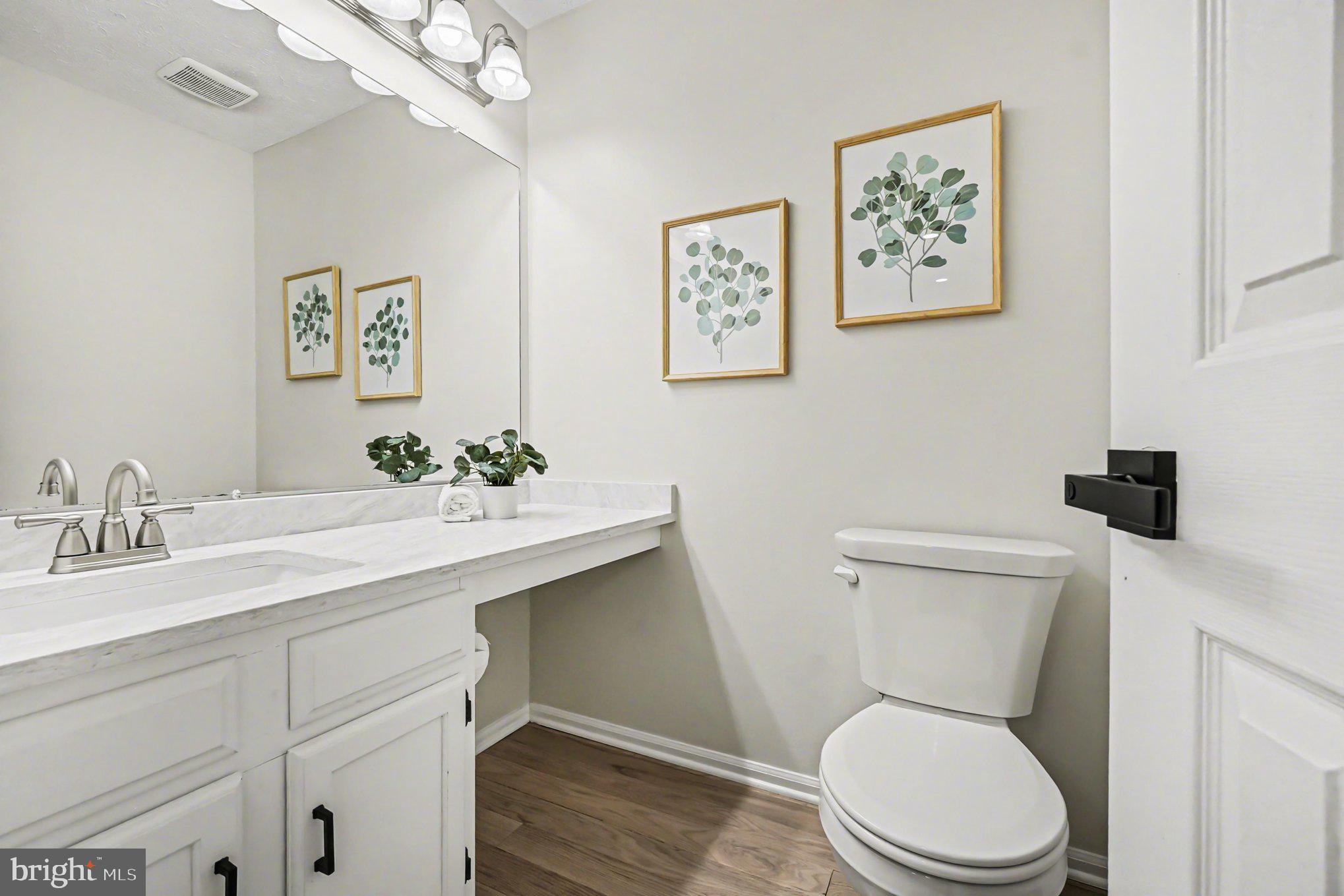 CHESTNUT FARMS - Residential