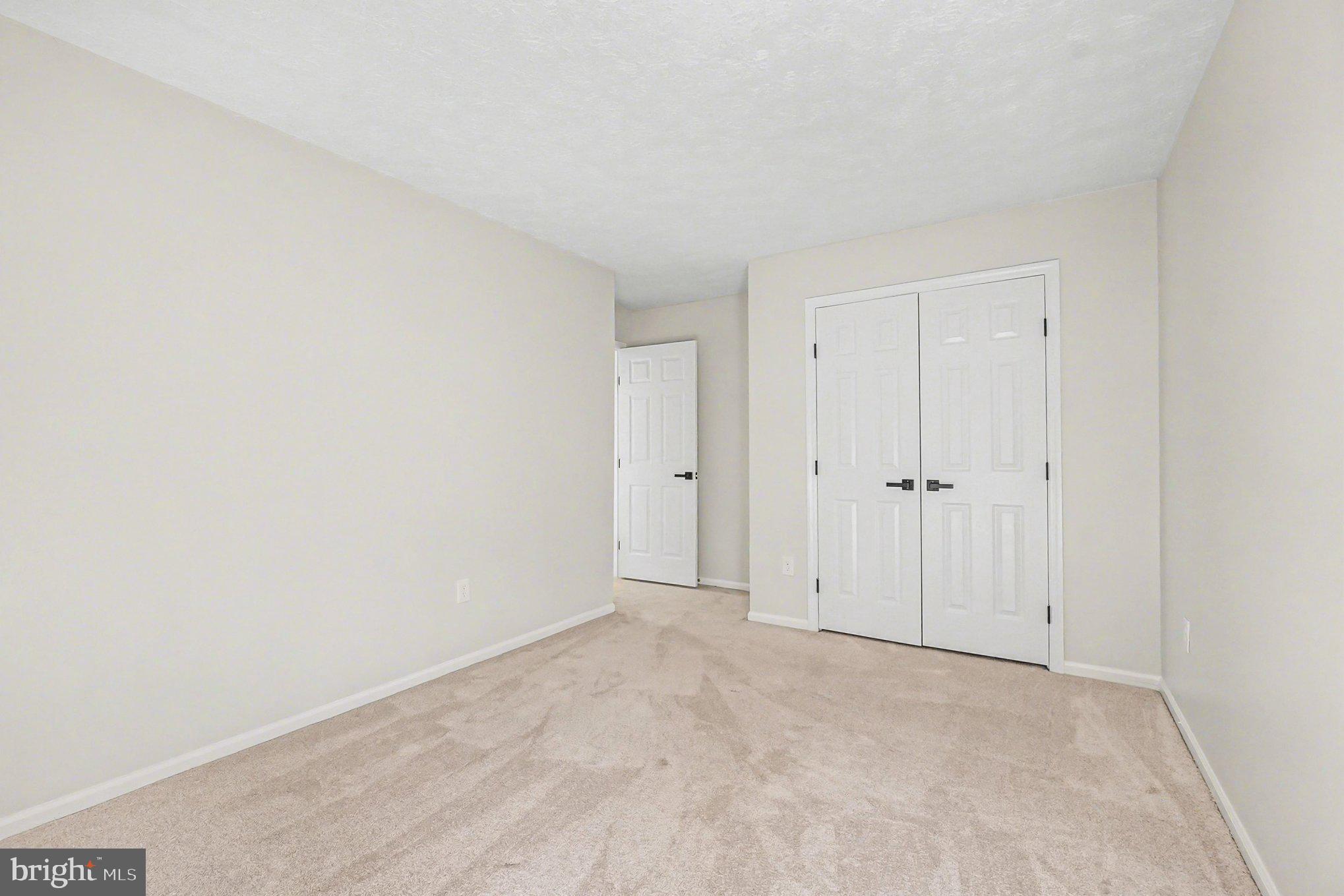 CHESTNUT FARMS - Residential