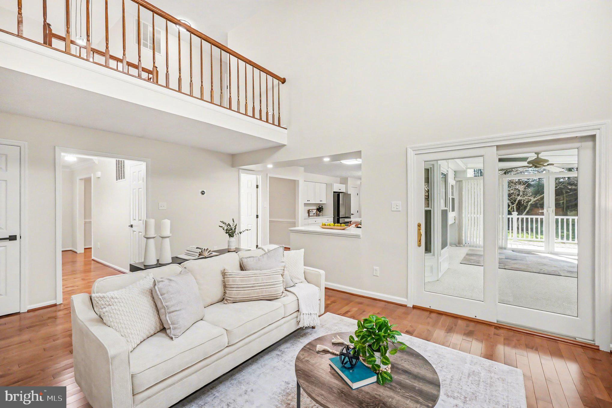 CHESTNUT FARMS - Residential