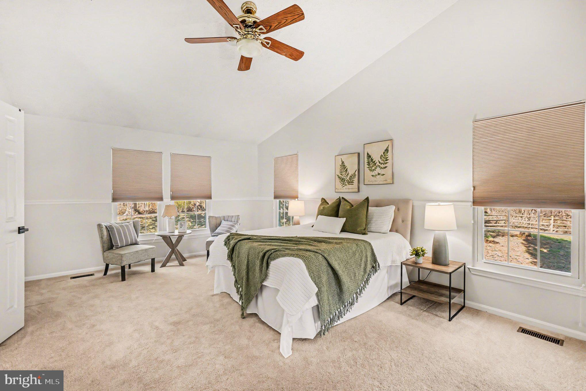 CHESTNUT FARMS - Residential