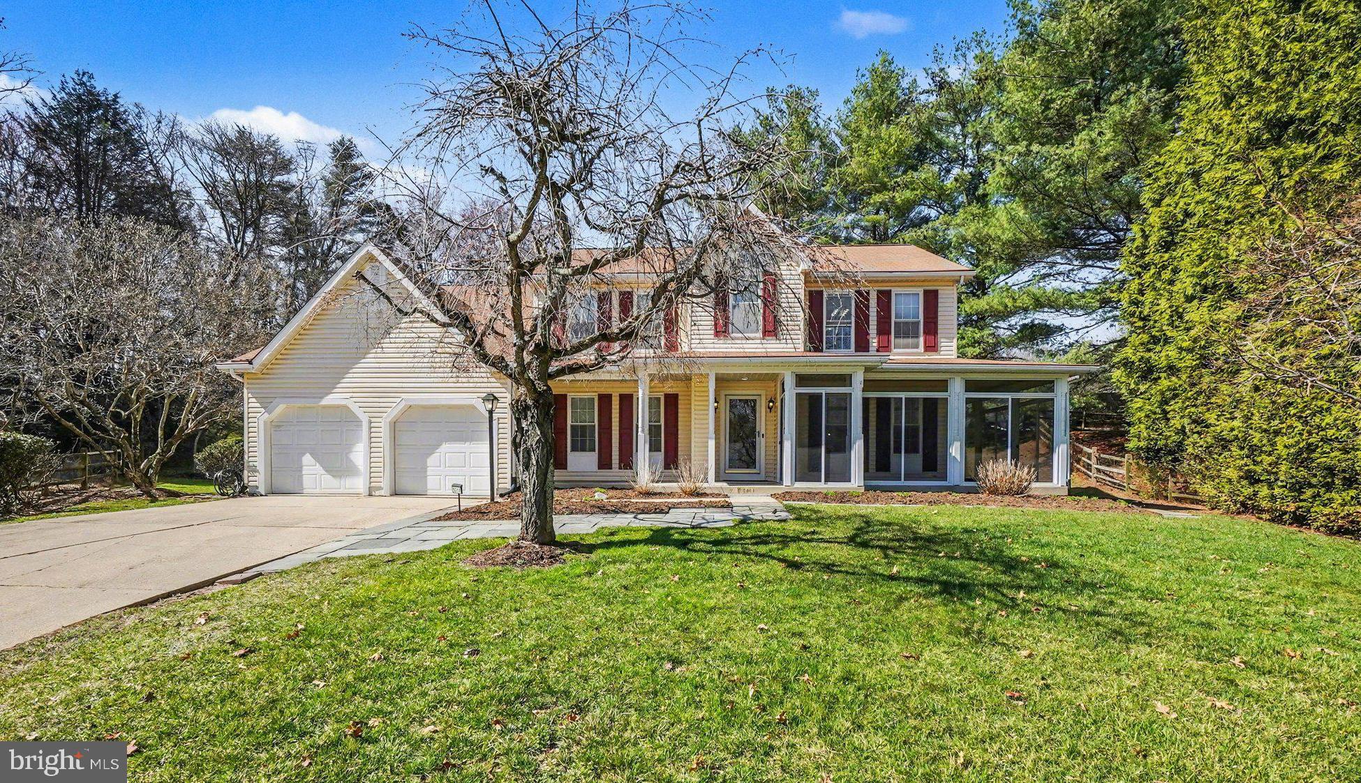 CHESTNUT FARMS - Residential