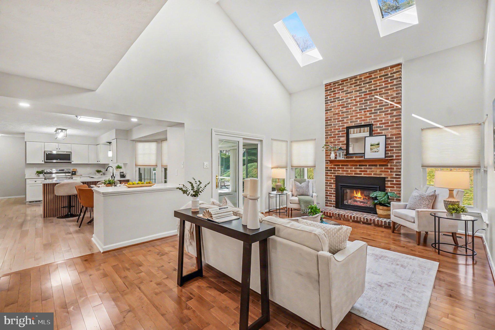 CHESTNUT FARMS - Residential