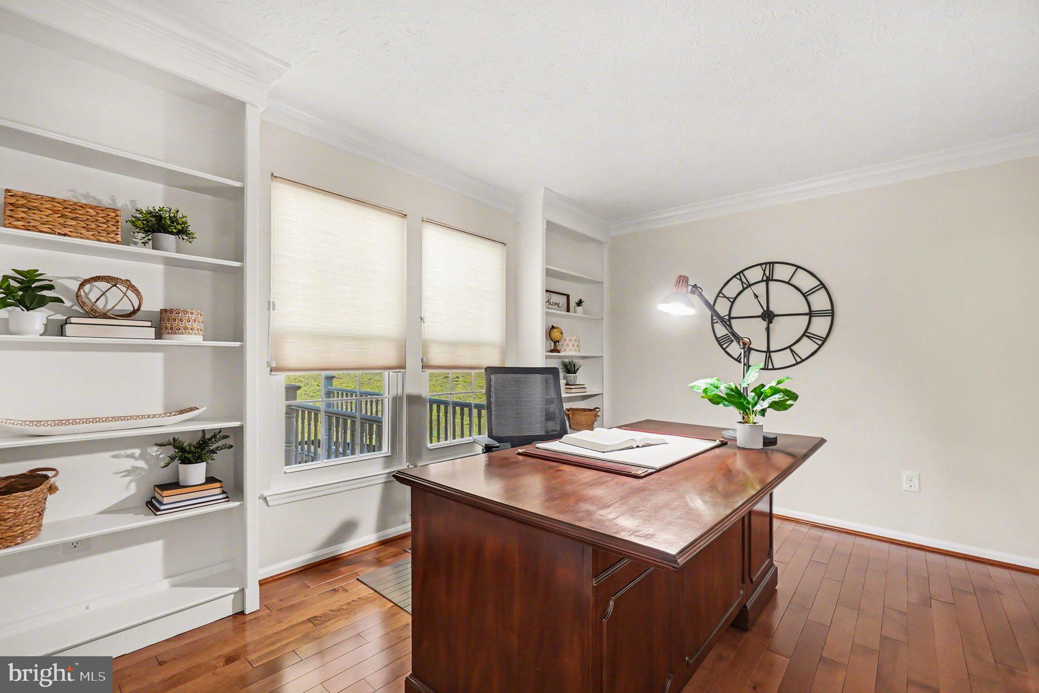 CHESTNUT FARMS - Residential