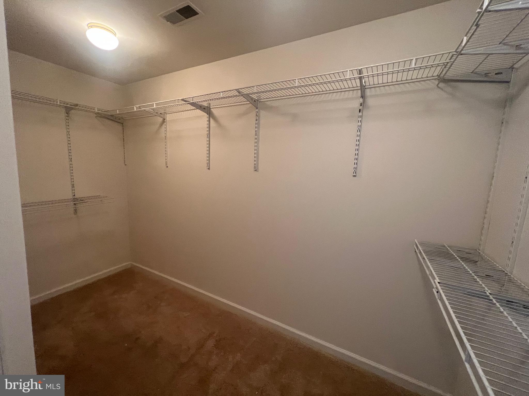 HAVRE DE HILLS - Residential Lease