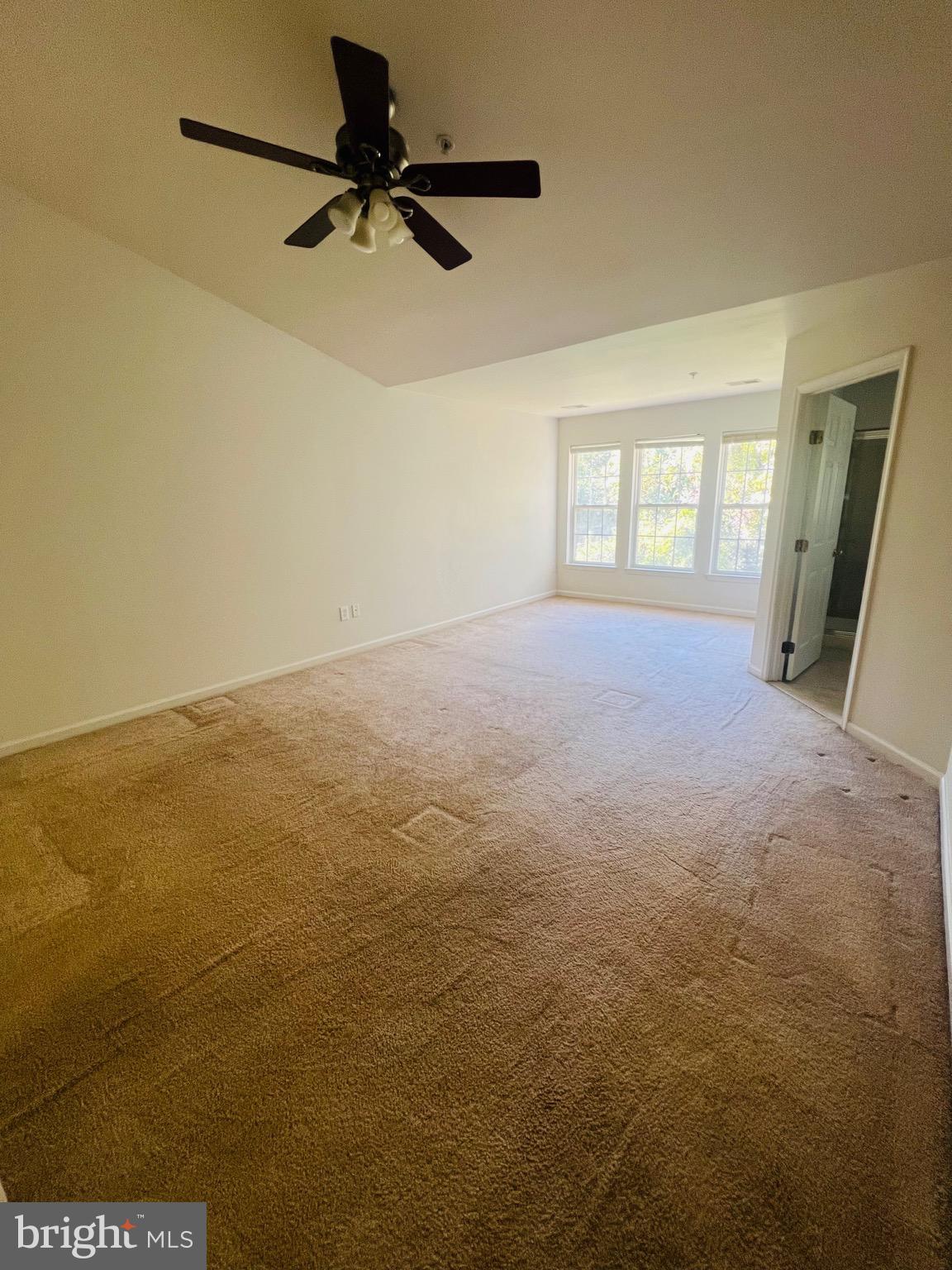 HAVRE DE HILLS - Residential Lease