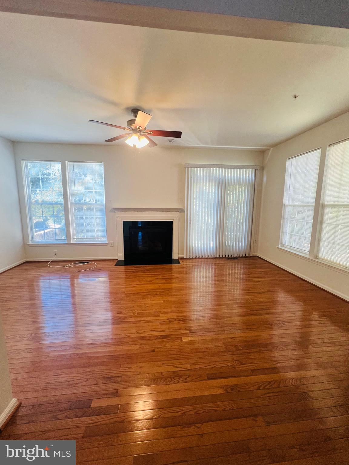 HAVRE DE HILLS - Residential Lease