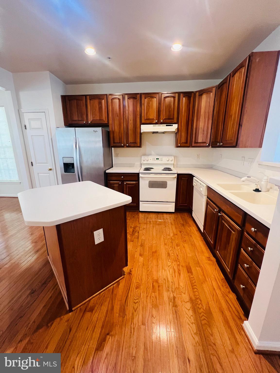 HAVRE DE HILLS - Residential Lease