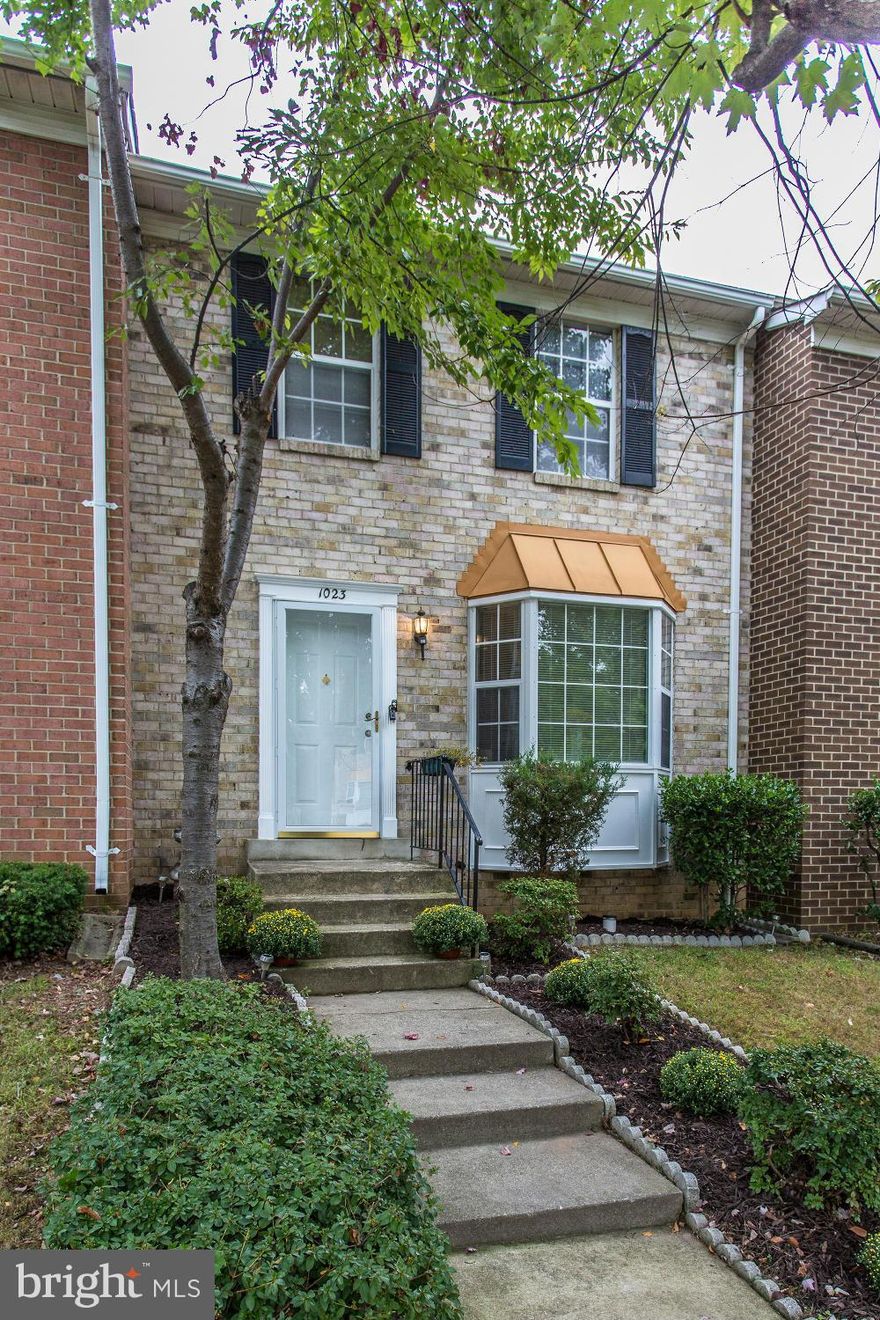 PERFECTLY MAINTAINED+SPACIOUS+UPGRADED.. BACK ON MARKET! Kitchen in rear across the back of the home w/granite Opens to expansive custom deck w/ stairs to privacy fenced yard.Bedroom ..Wood Burning Fireplace in Dining Room Finished Lower level has FULL BATH+Walk out..easy 4th  Clean, Neat, Bright ..Neutral ..nothing to do here List Price is FHA appraised value