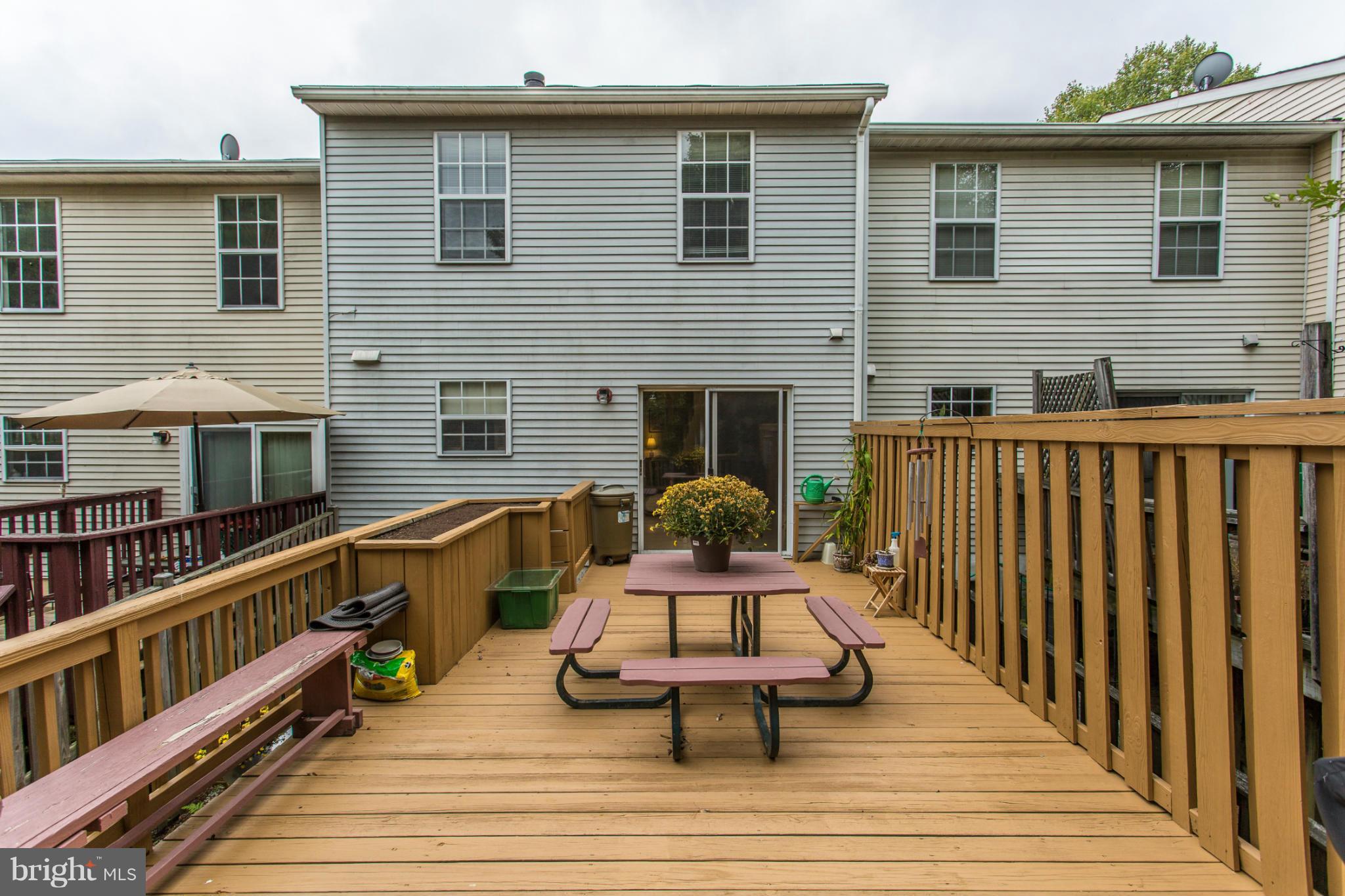 MONTGOMERY MEADOWS - Residential