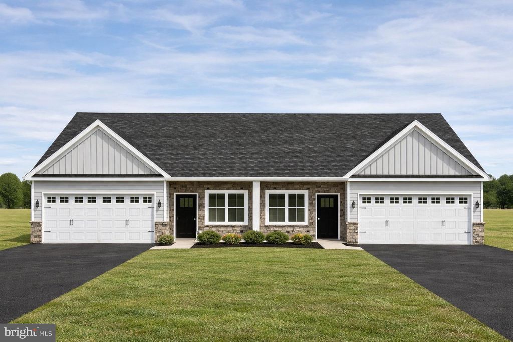 Photo of 114 Hillard Field Fld, LANCASTER, PA 17603 (MLS # PALA2084154)