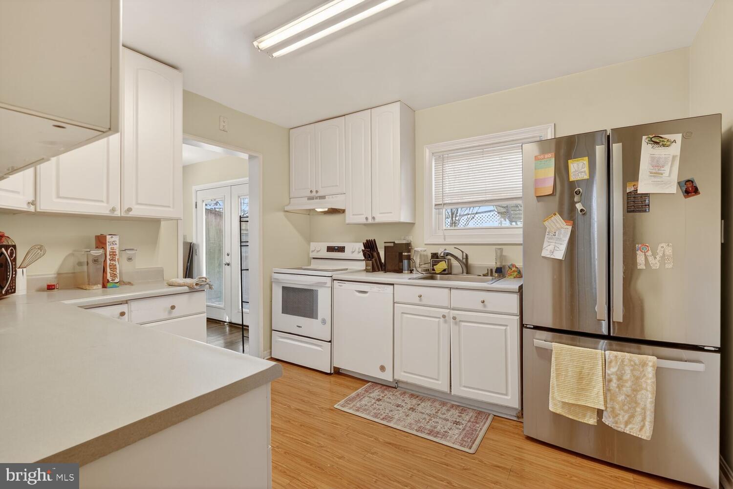 SUNNYSIDE - Residential