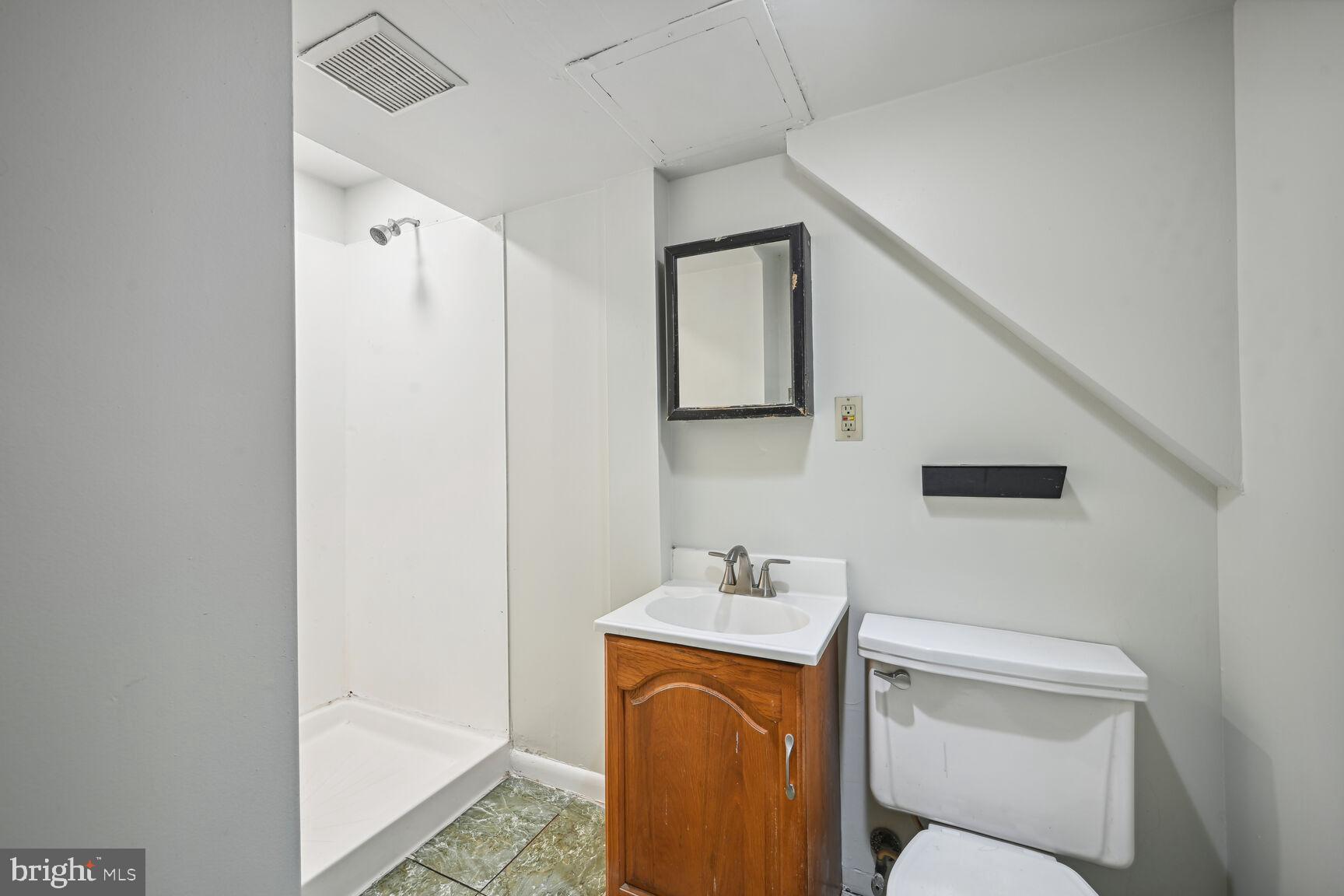 SUNNYSIDE - Residential