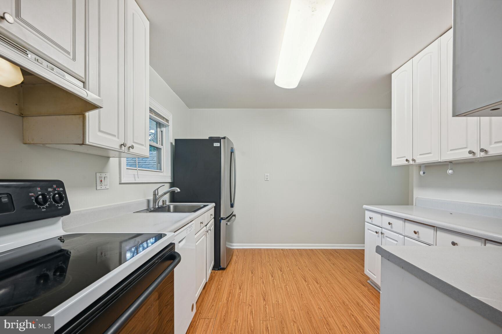 SUNNYSIDE - Residential