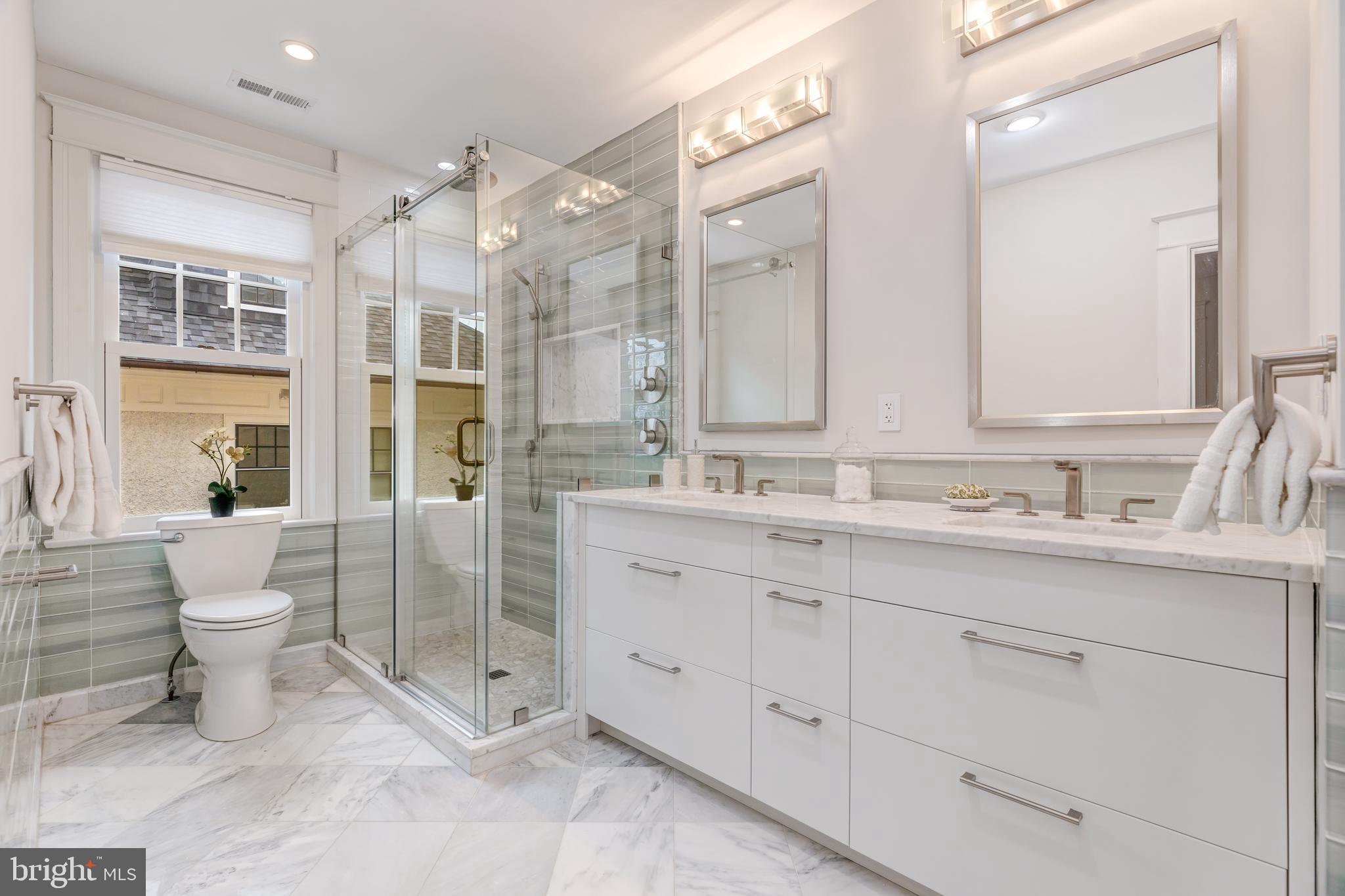CLEVELAND PARK - Residential