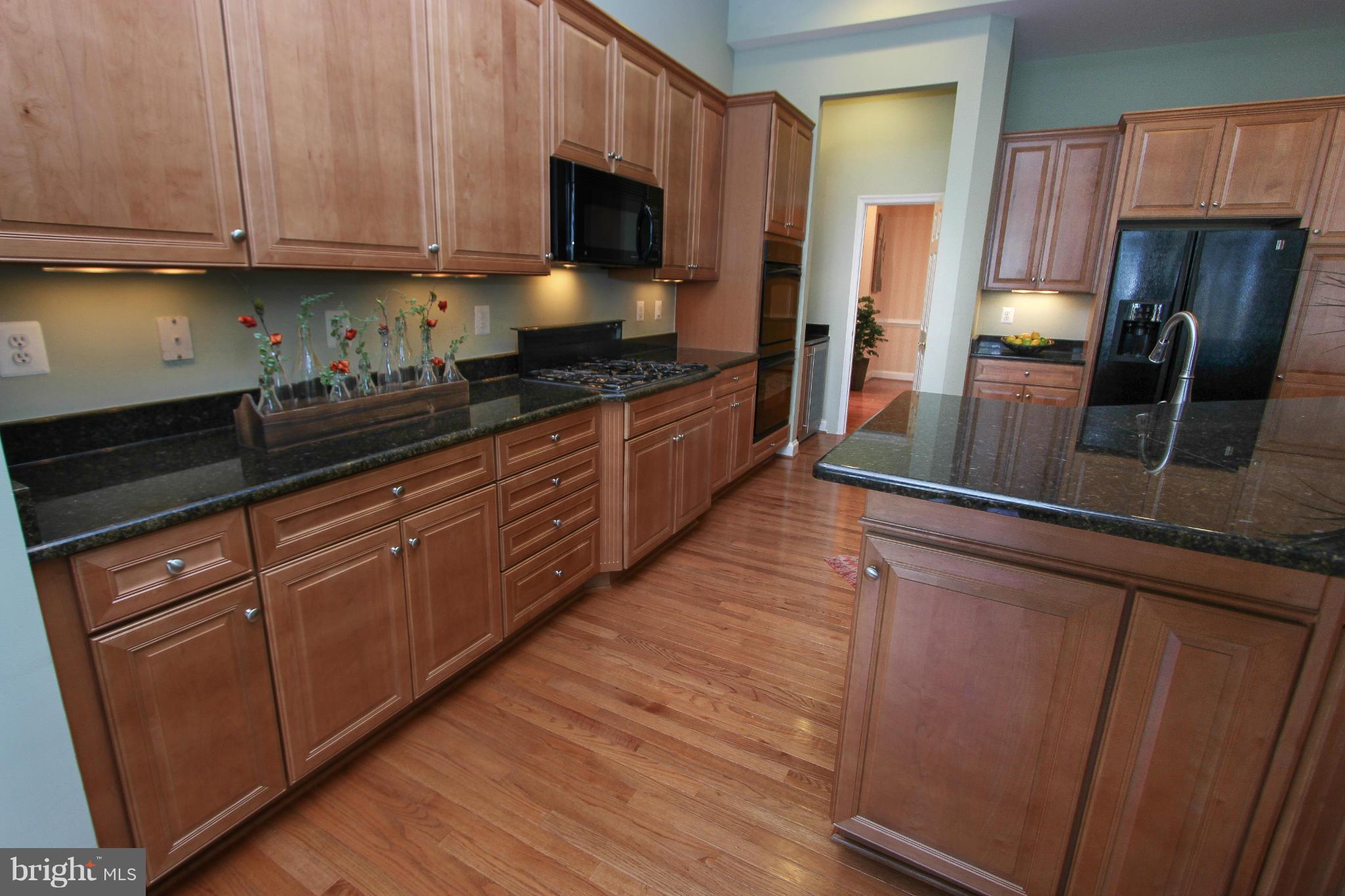 RIVER CREEK - Residential