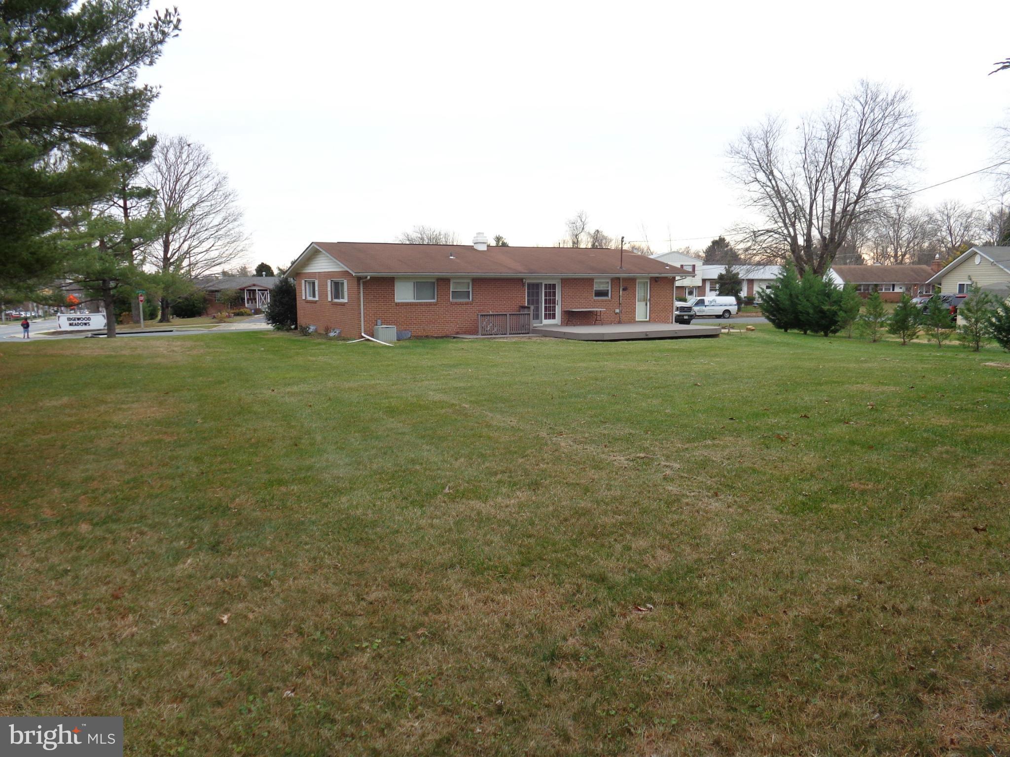 EDGE MEAD - Residential Lease