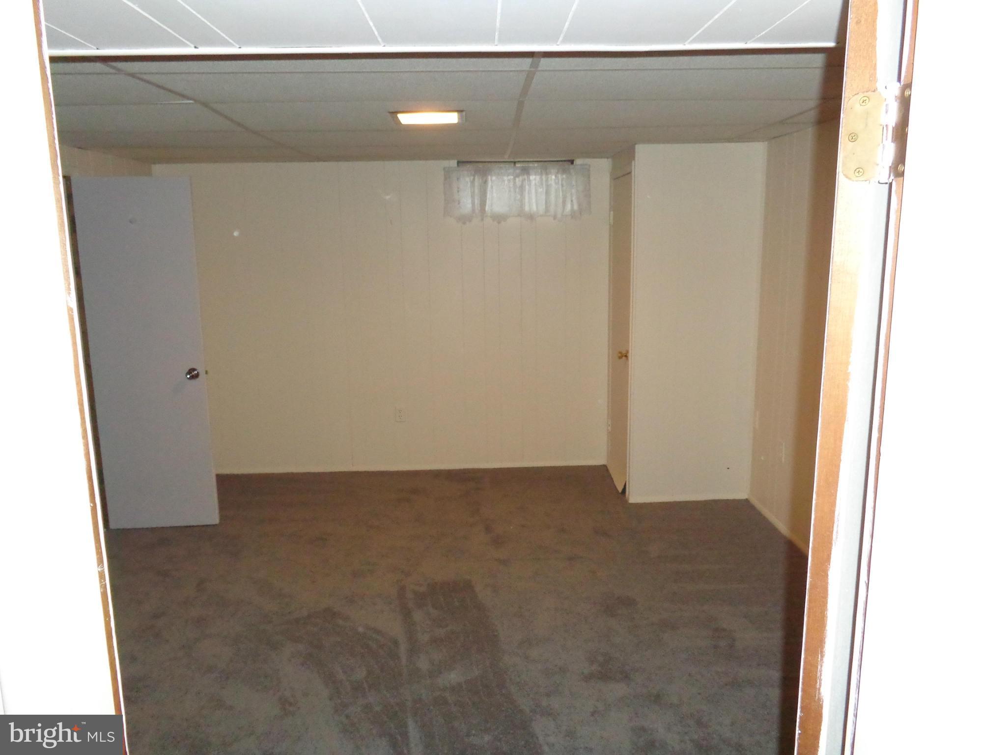 EDGE MEAD - Residential Lease