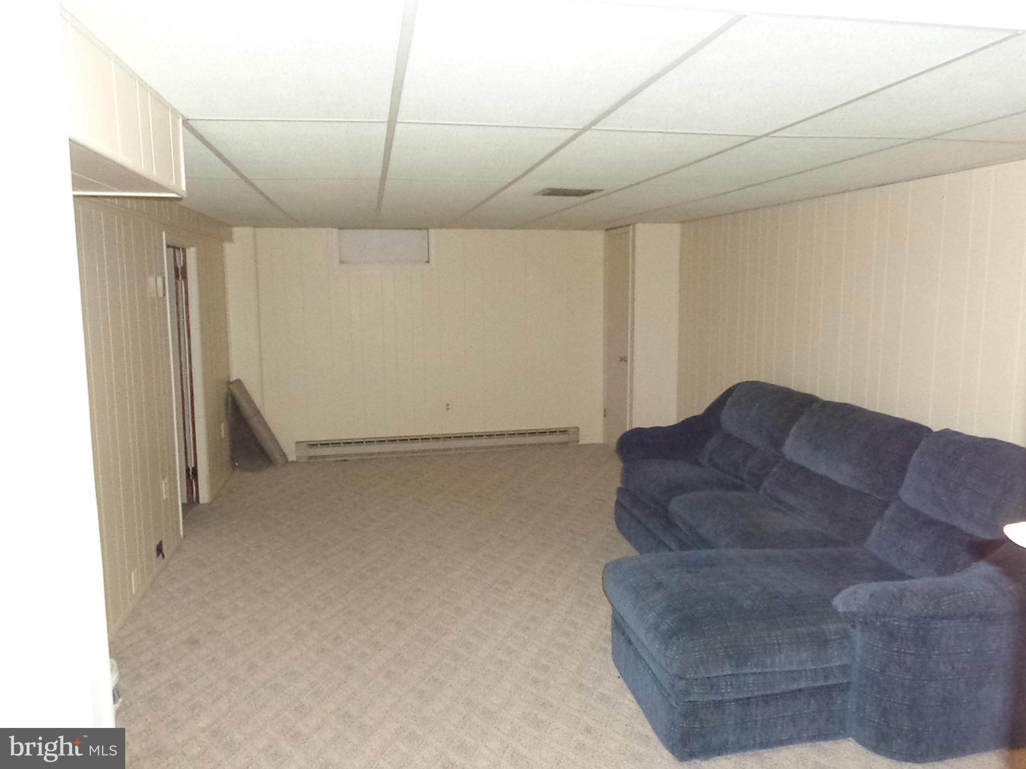 EDGE MEAD - Residential Lease