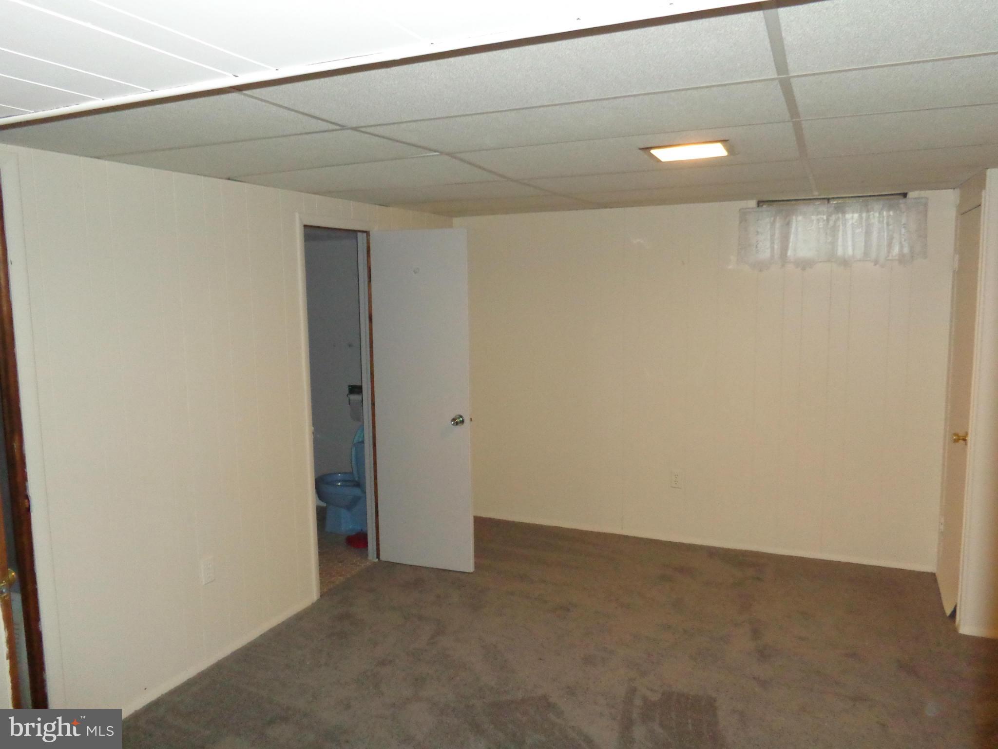 EDGE MEAD - Residential Lease