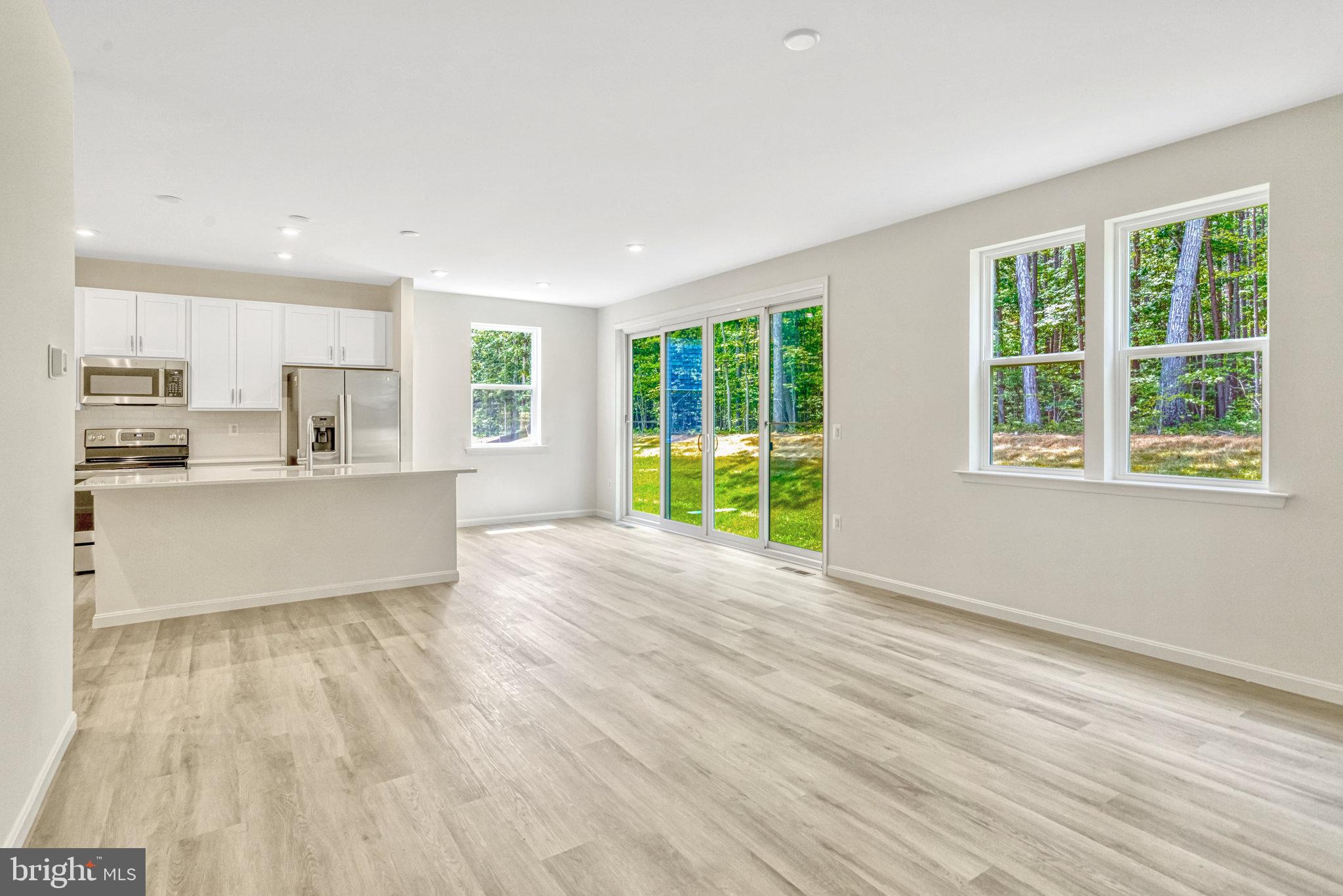 WILDERNESS SHORES - Residential