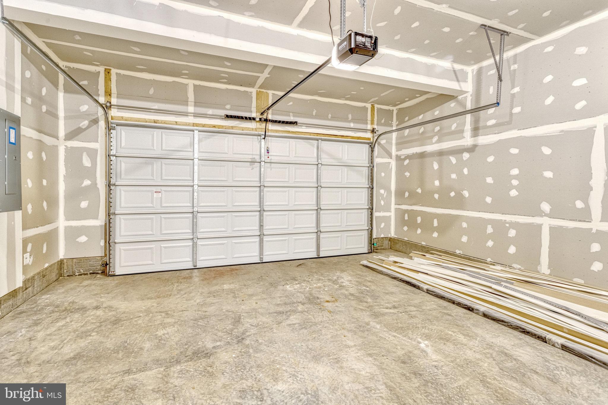 WILDERNESS SHORES - Residential