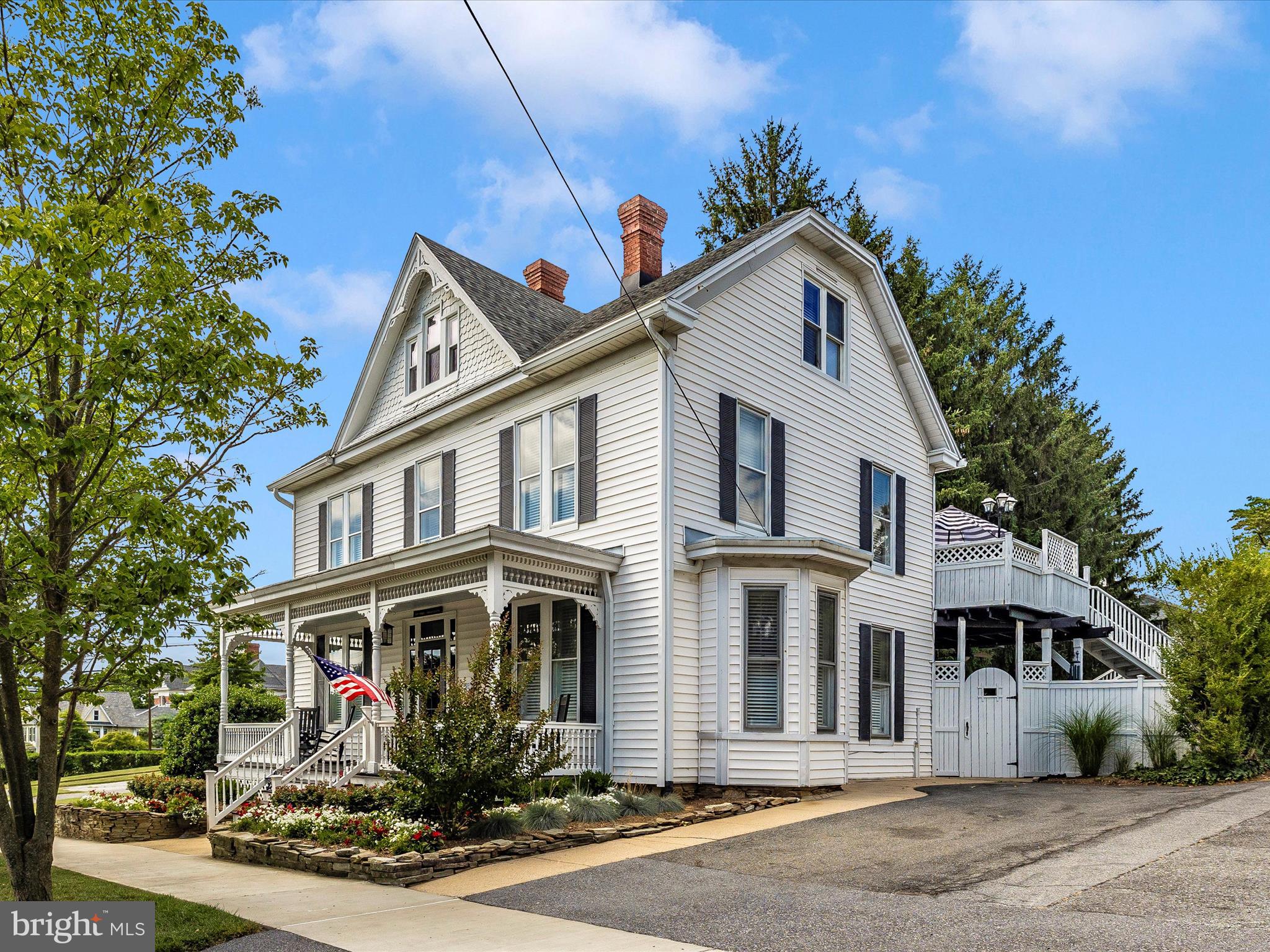 MIDDLETOWN - Residential Income