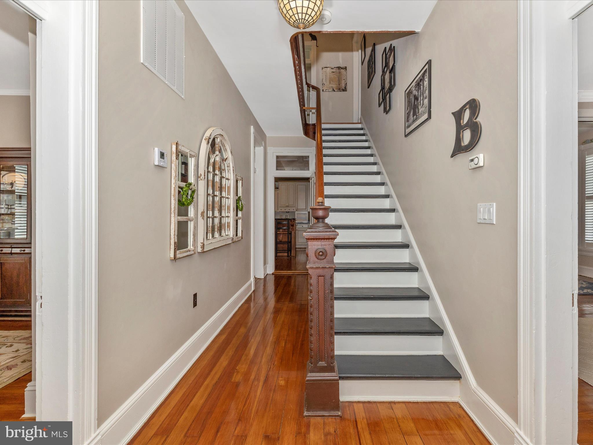 MIDDLETOWN - Residential Income