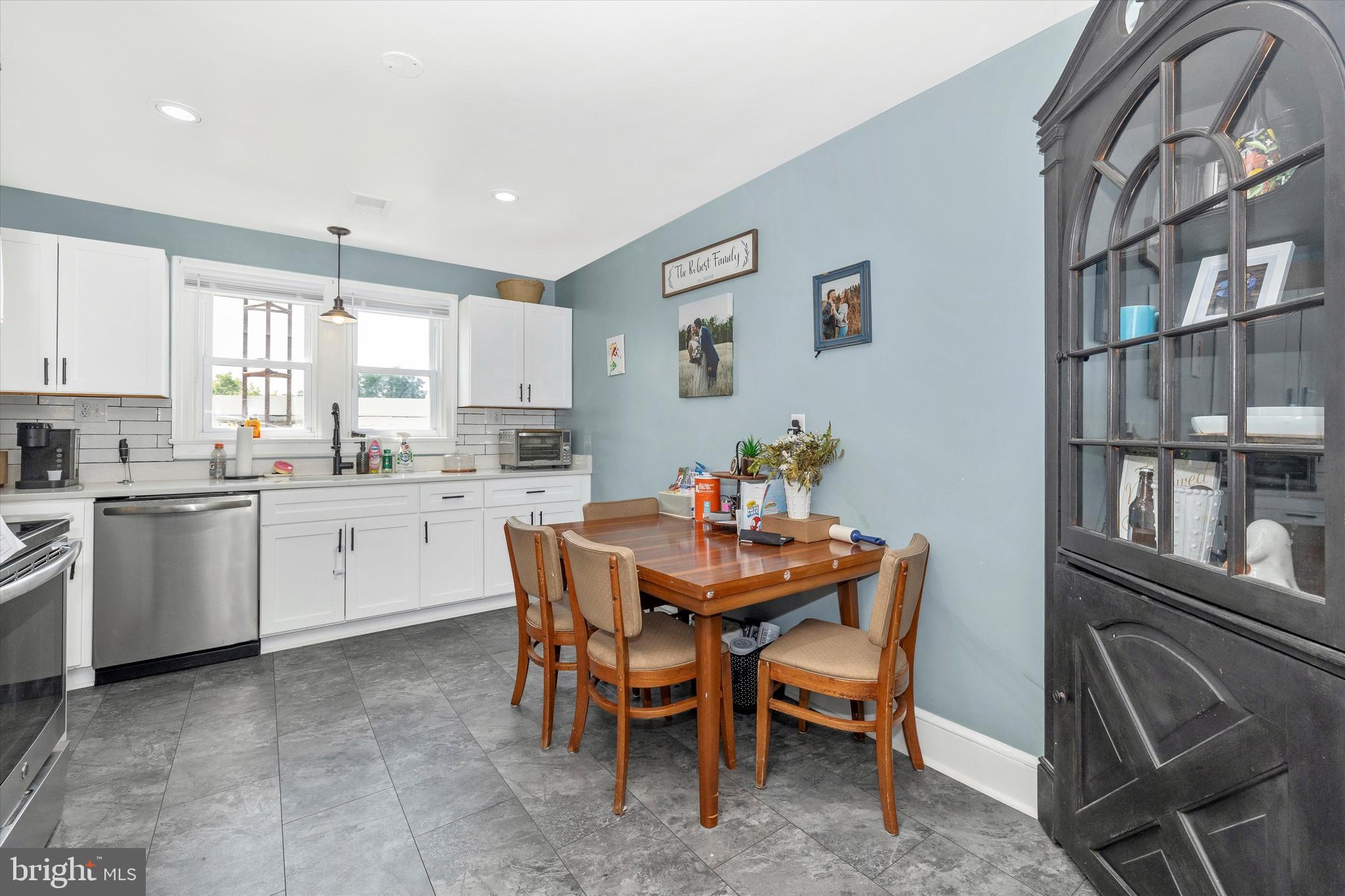 MIDDLETOWN - Residential Income