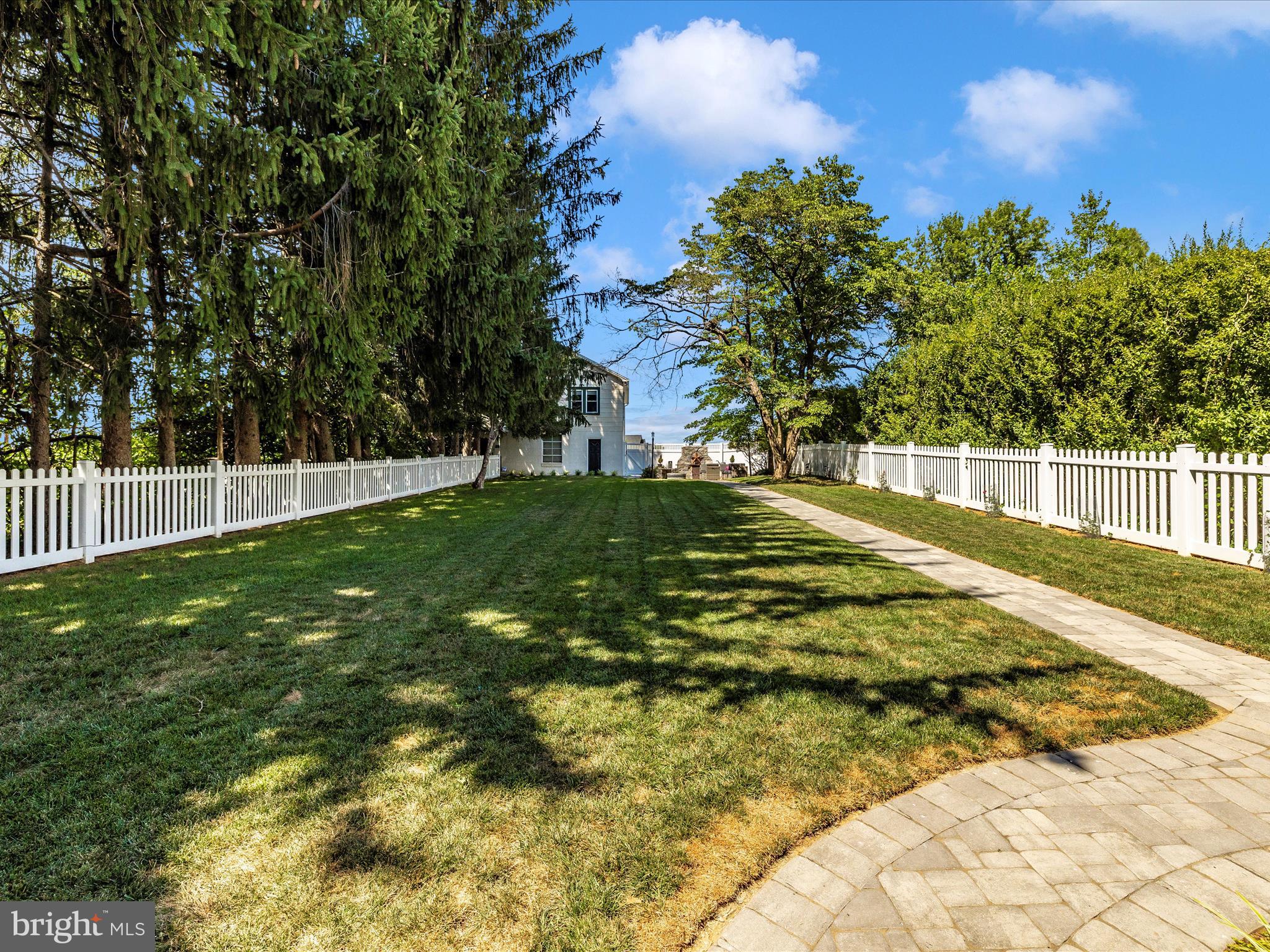 MIDDLETOWN - Residential Income