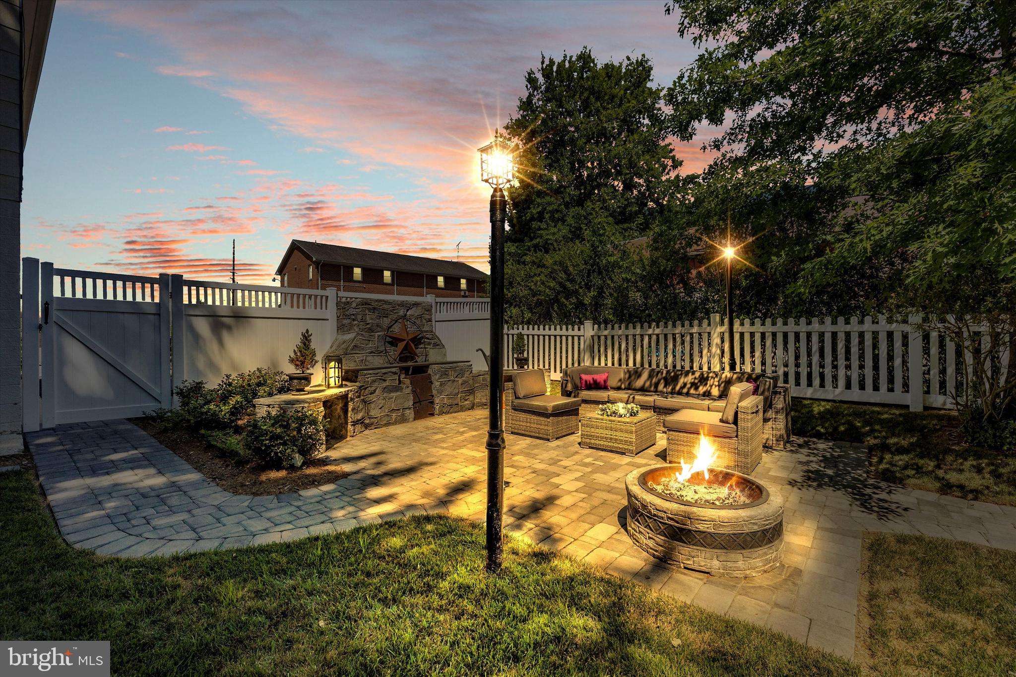 MIDDLETOWN - Residential Income