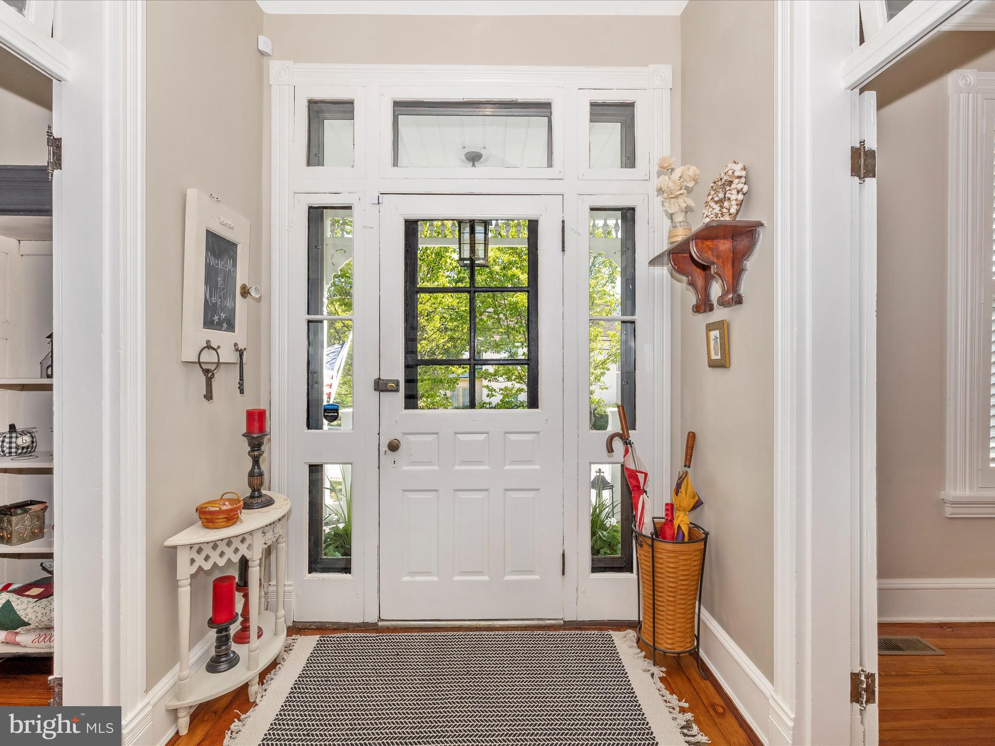 MIDDLETOWN - Residential Income