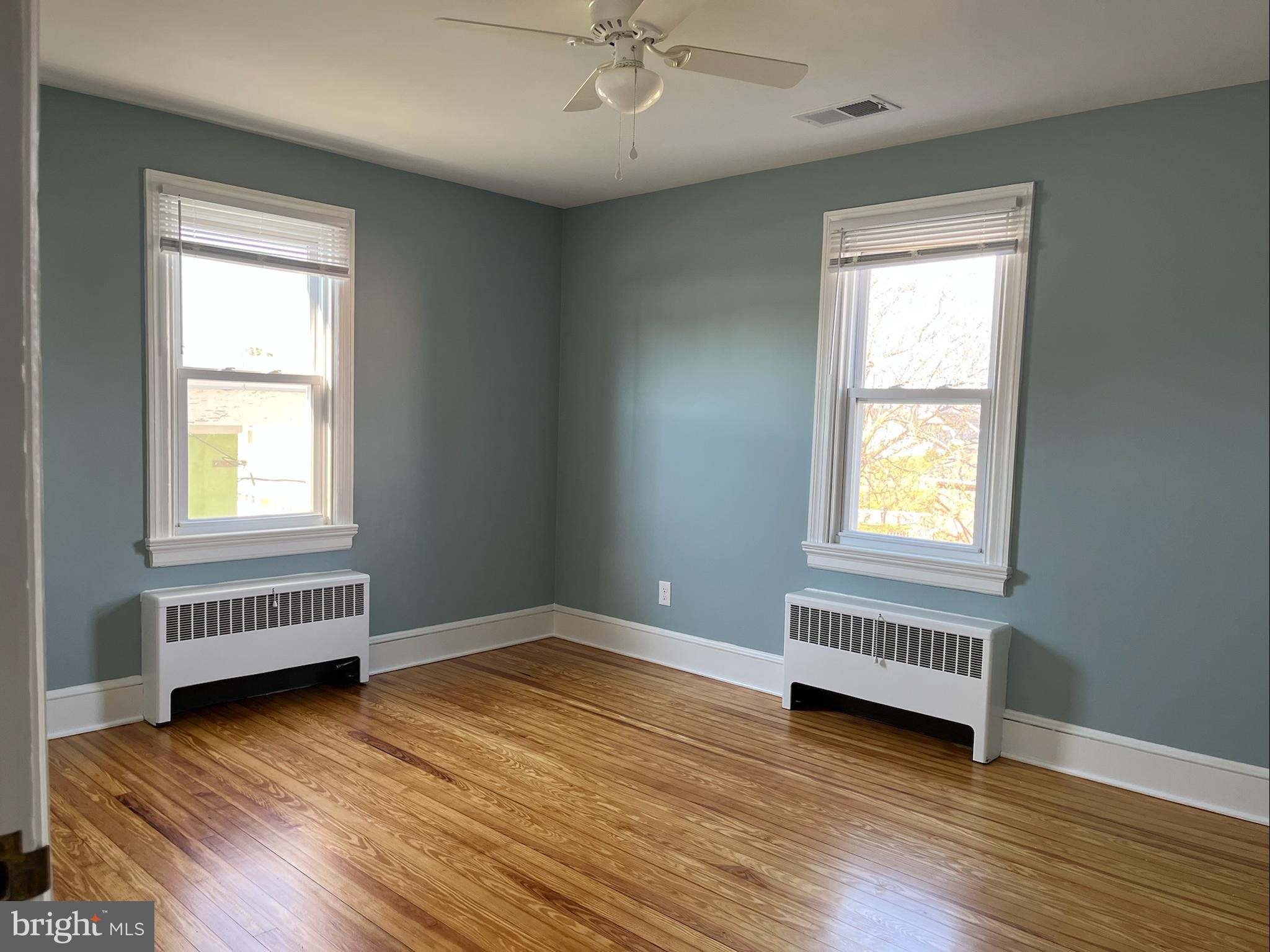 MIDDLETOWN - Residential Income