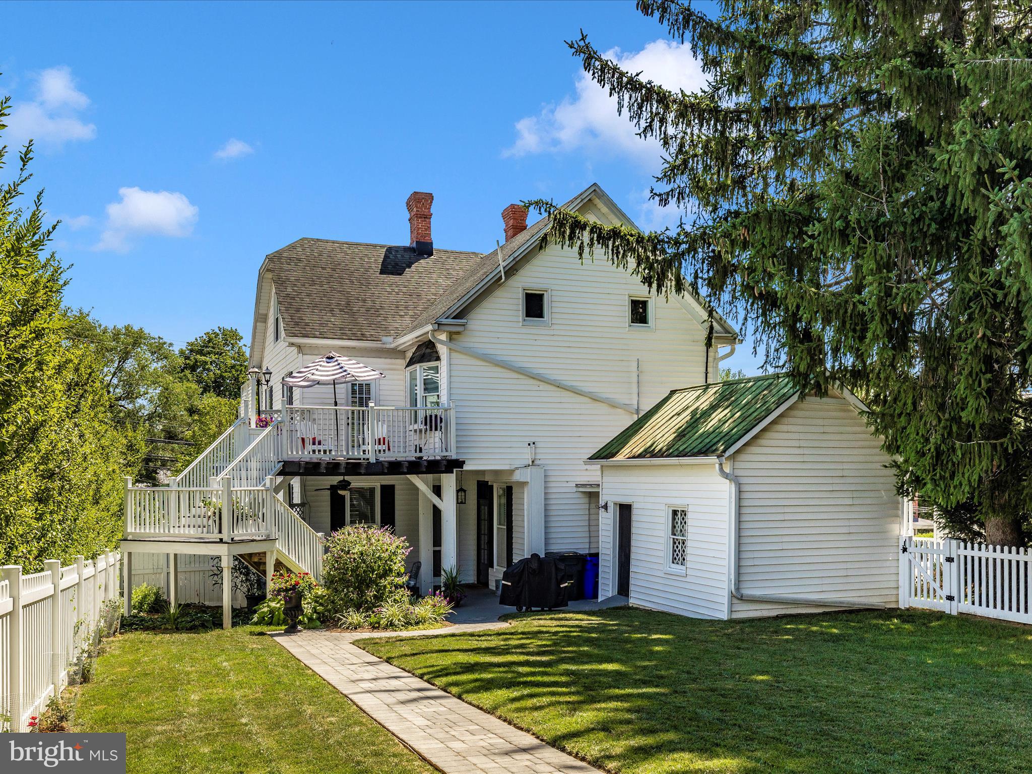 MIDDLETOWN - Residential Income