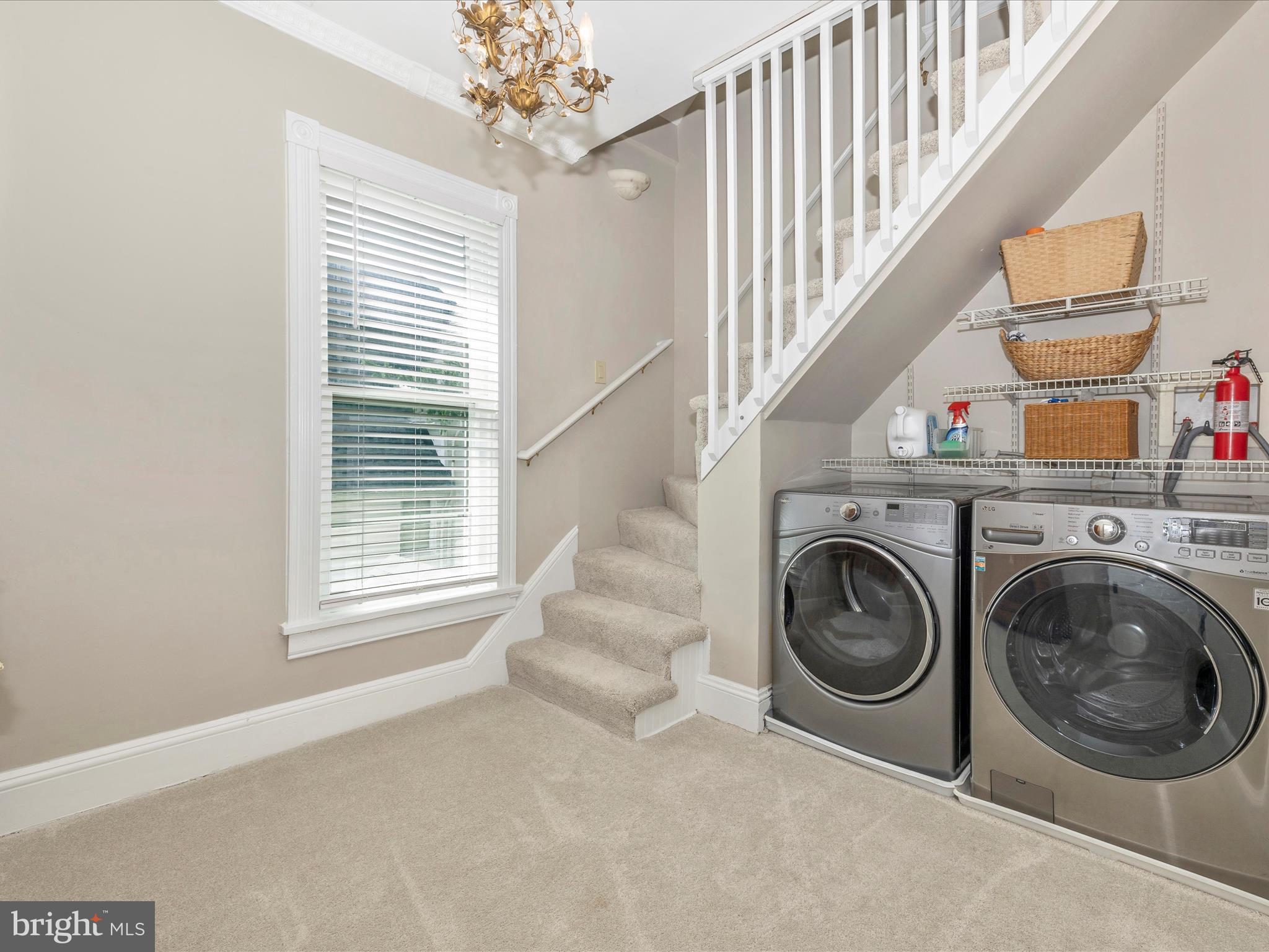 MIDDLETOWN - Residential Income