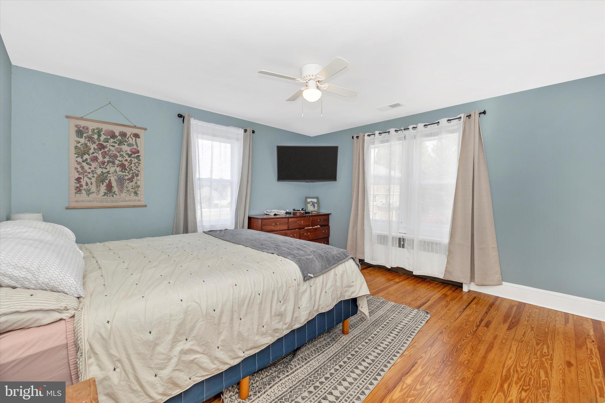 MIDDLETOWN - Residential Income