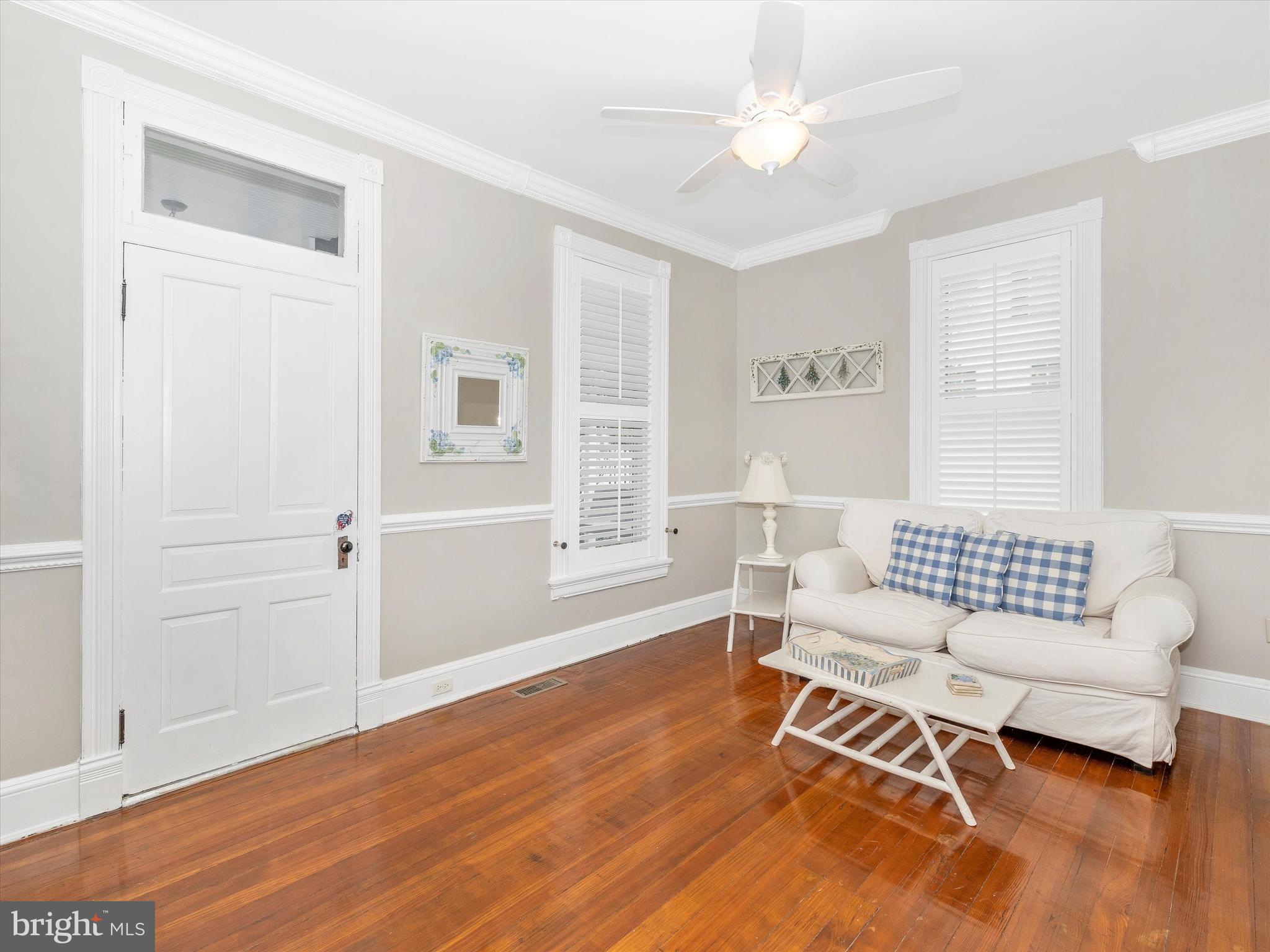 MIDDLETOWN - Residential Income