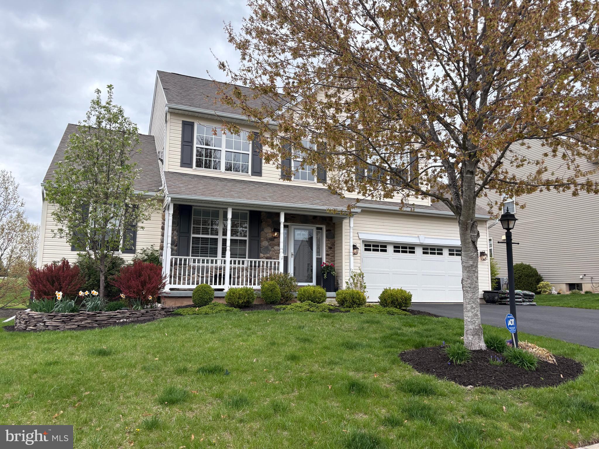 BELLA VISTA - Residential