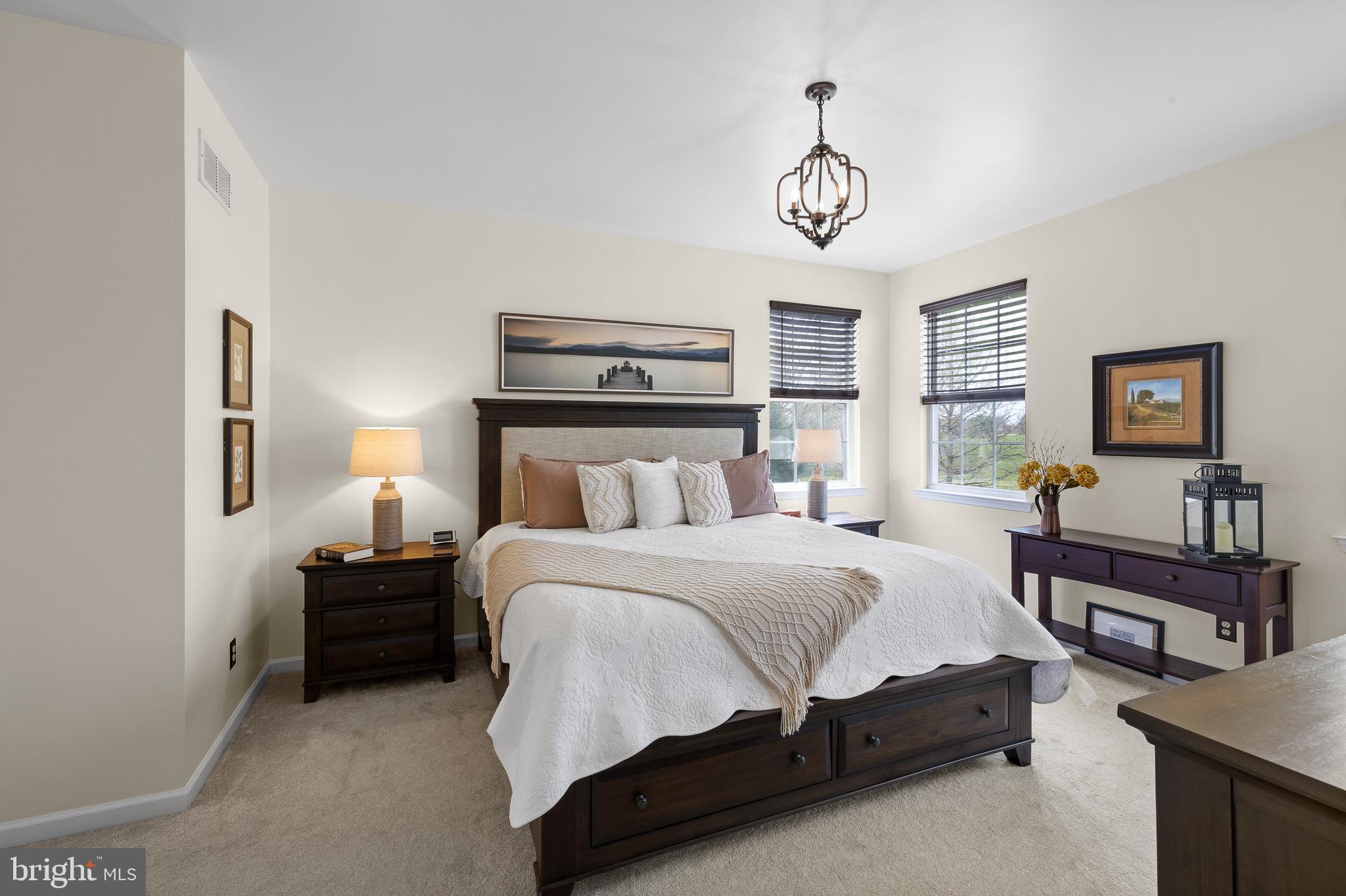 BELLA VISTA - Residential