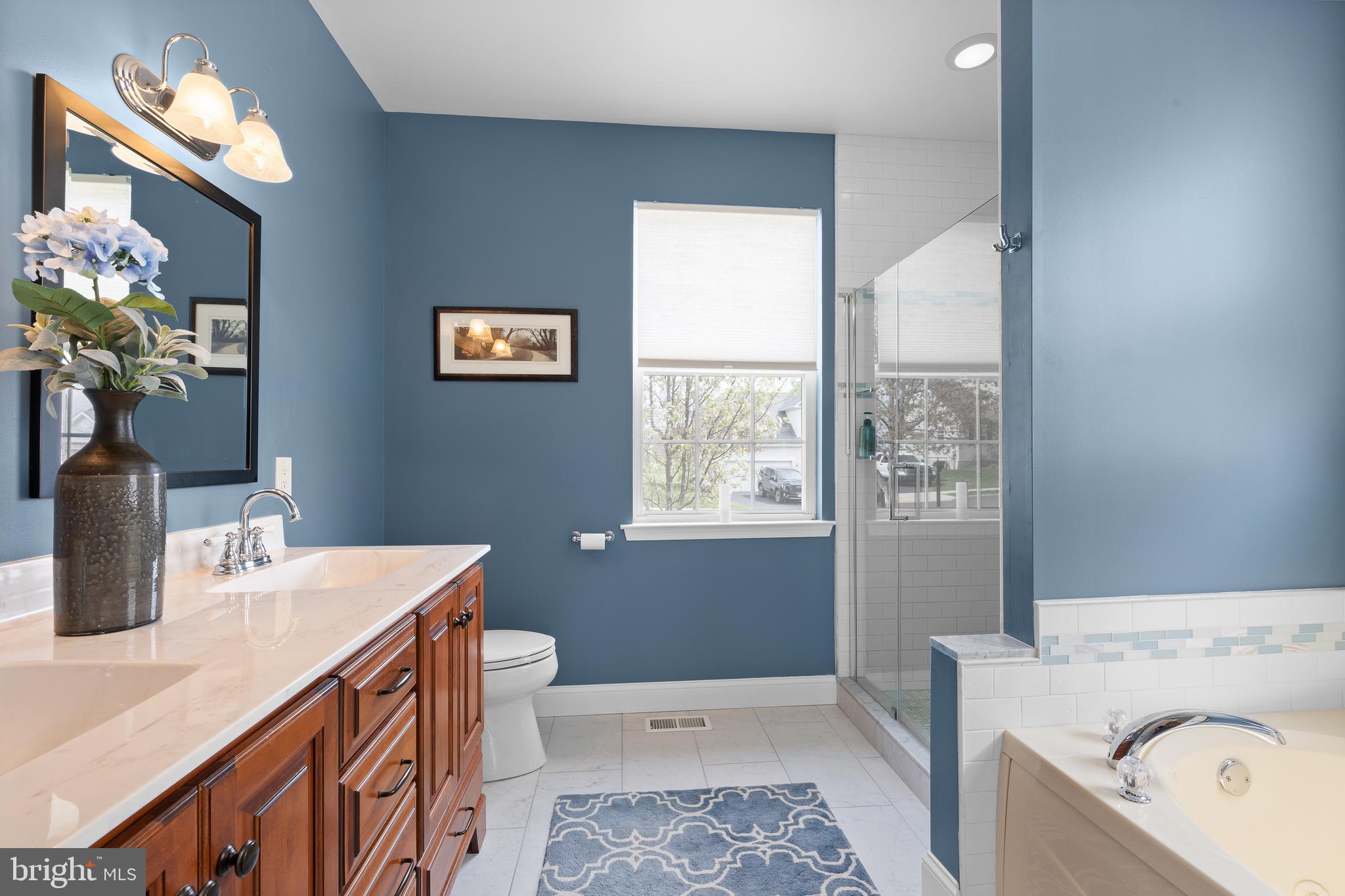 BELLA VISTA - Residential