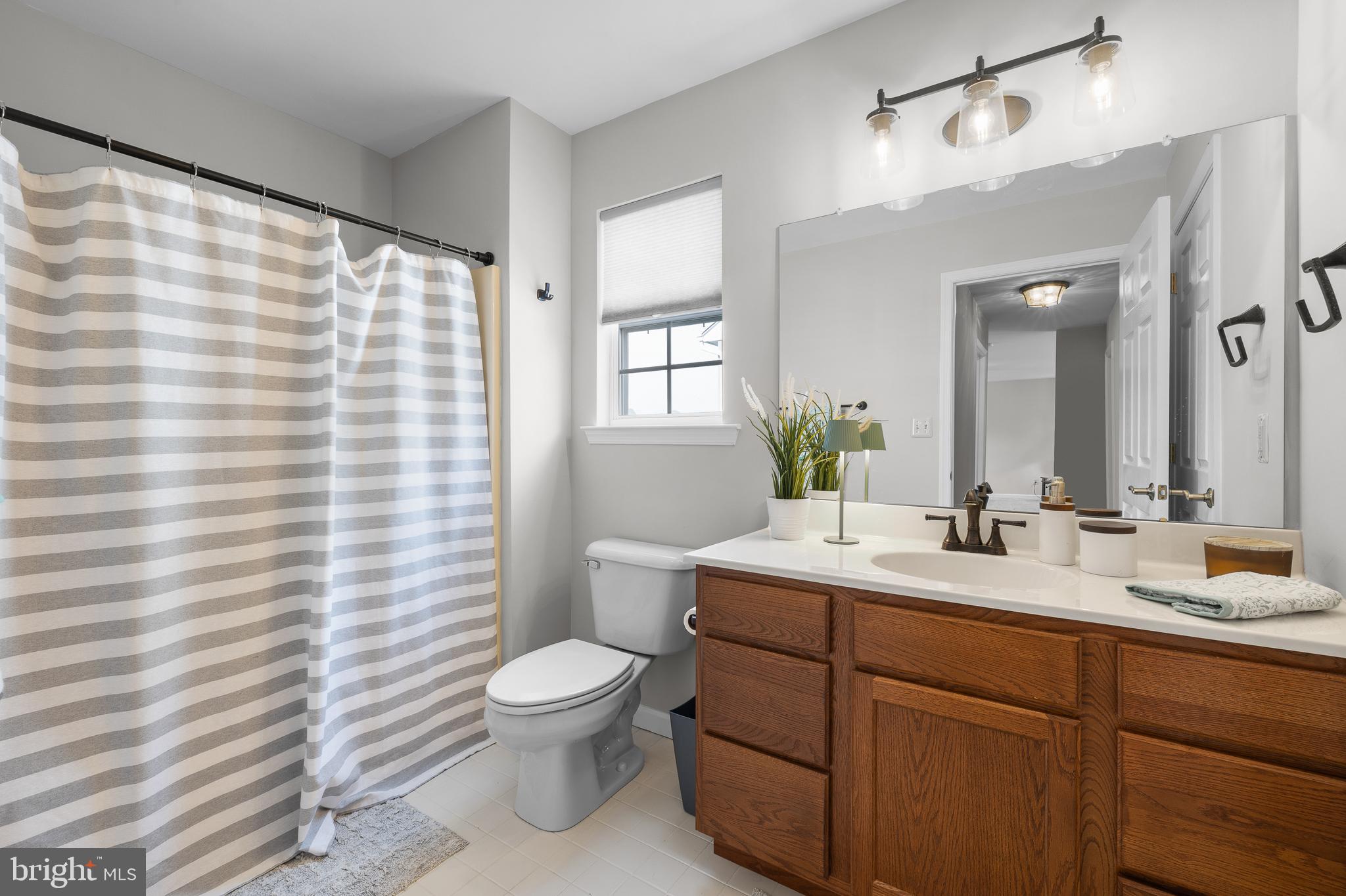 BELLA VISTA - Residential