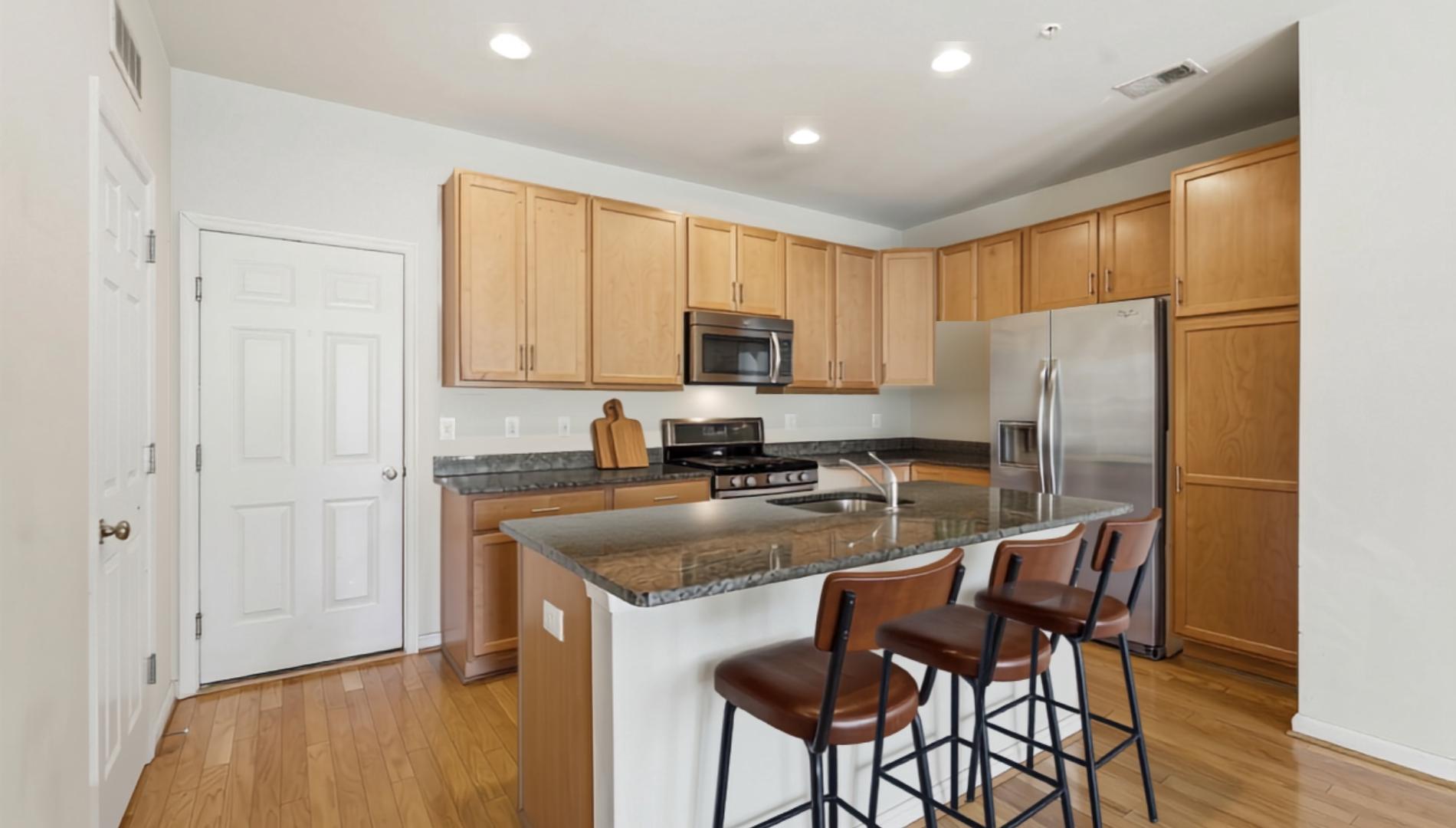 2939 FINSBURY PLACE 103